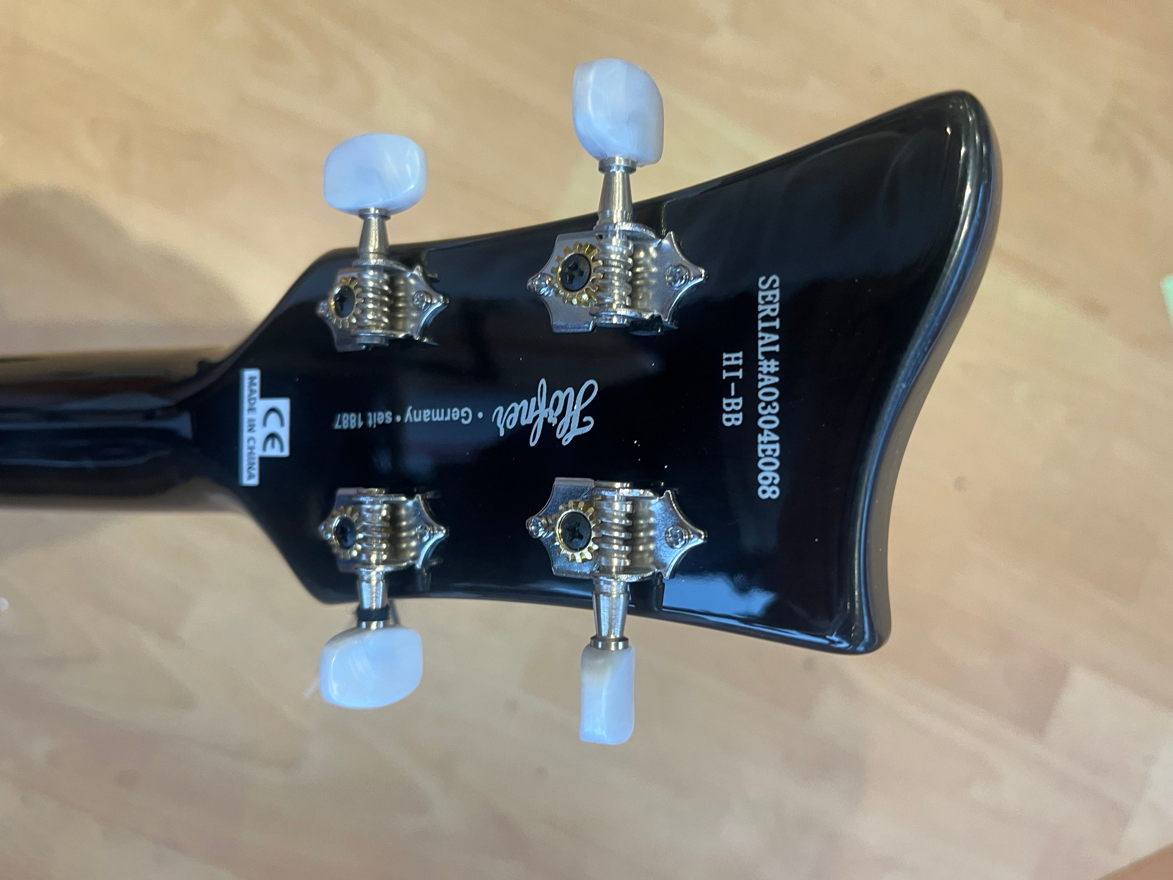 Hofner Ignition Violin Bass Transparent Black