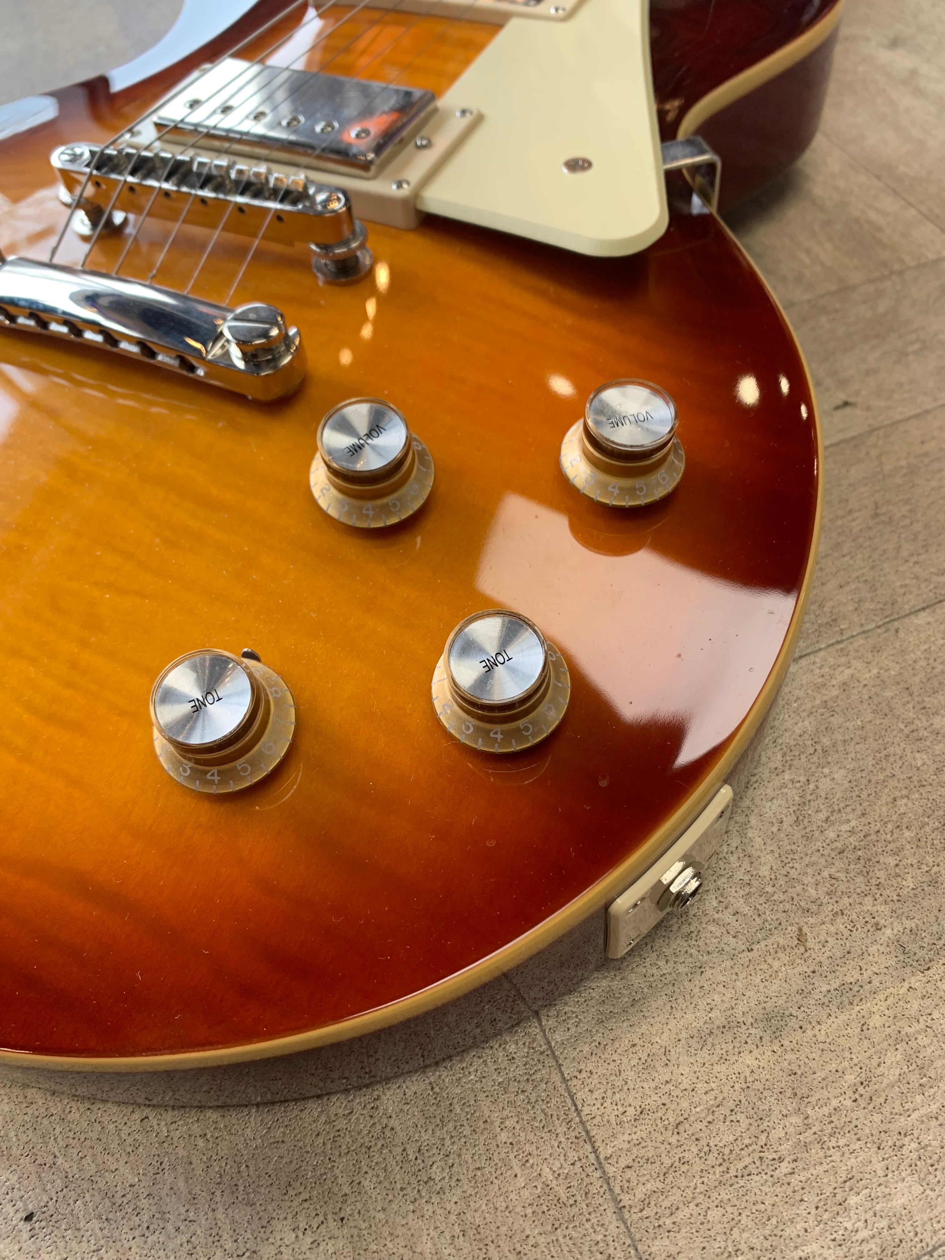 Epiphone Les Paul Standard – Heritage Cherry Sunburst – EXCELLENT CONDITION