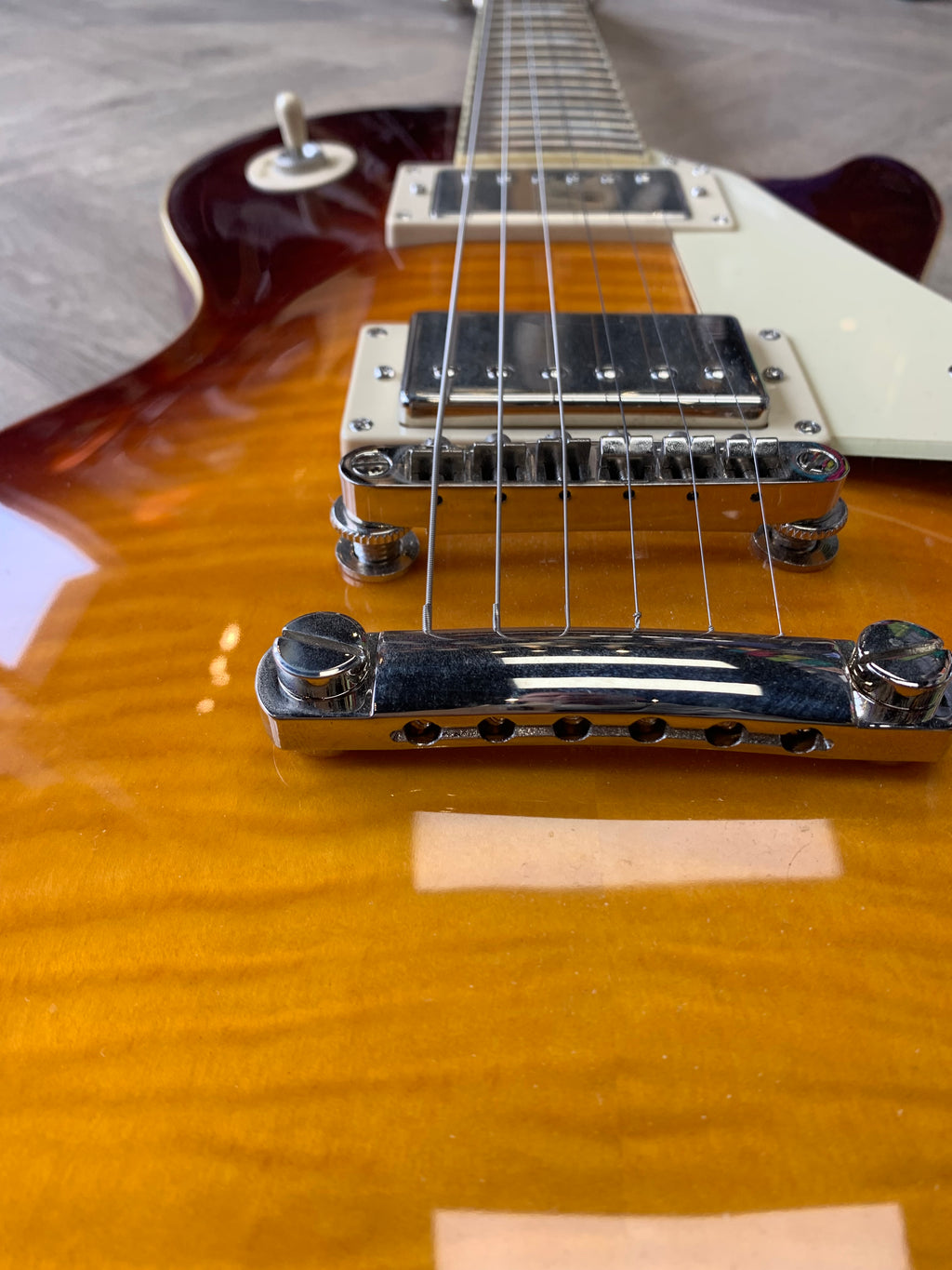 Epiphone Les Paul Standard – Heritage Cherry Sunburst – EXCELLENT CONDITION
