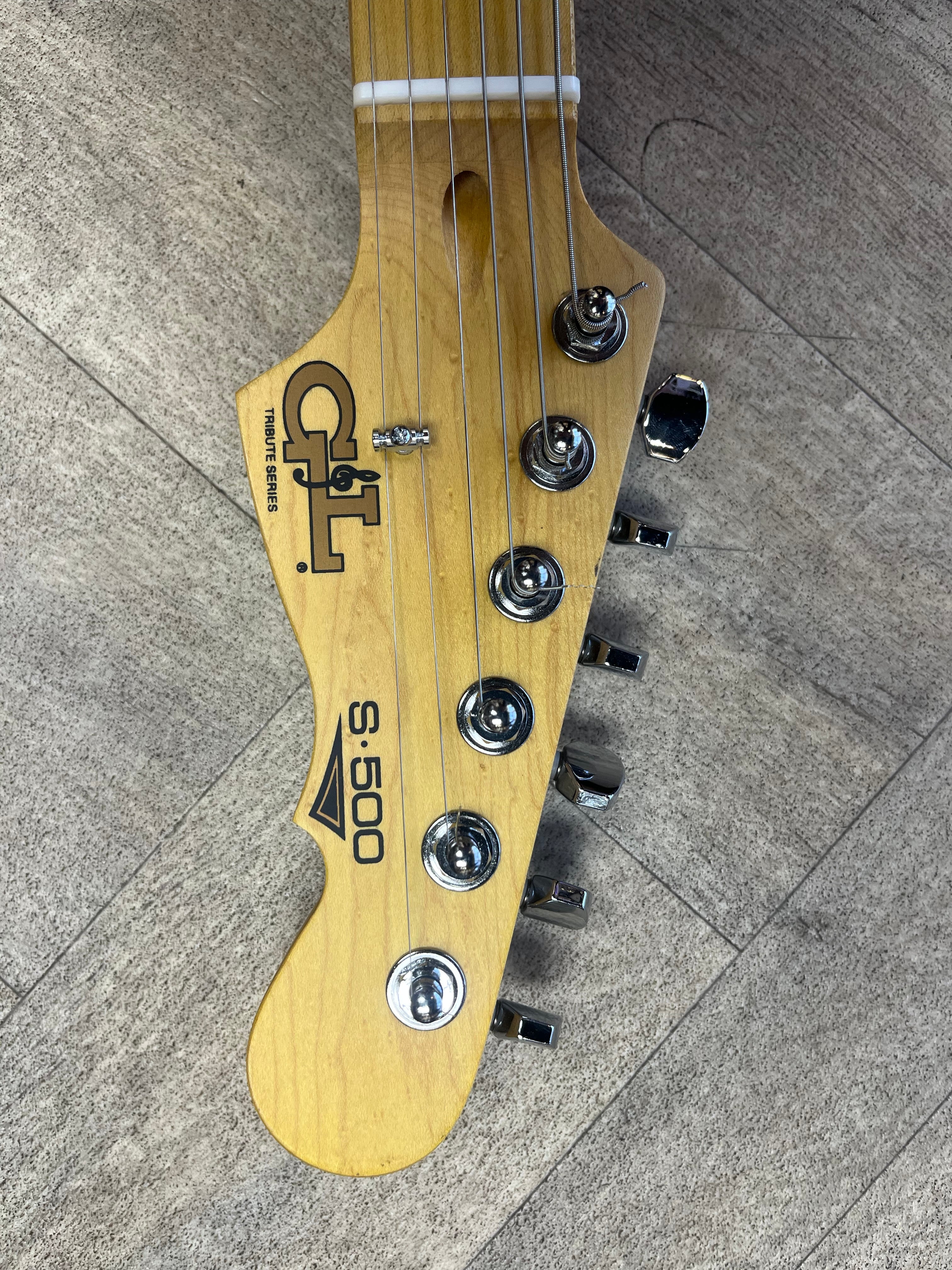 G&L Tribute Series S-500 – Blue Burst | Maple Neck - GOOD CONDITION