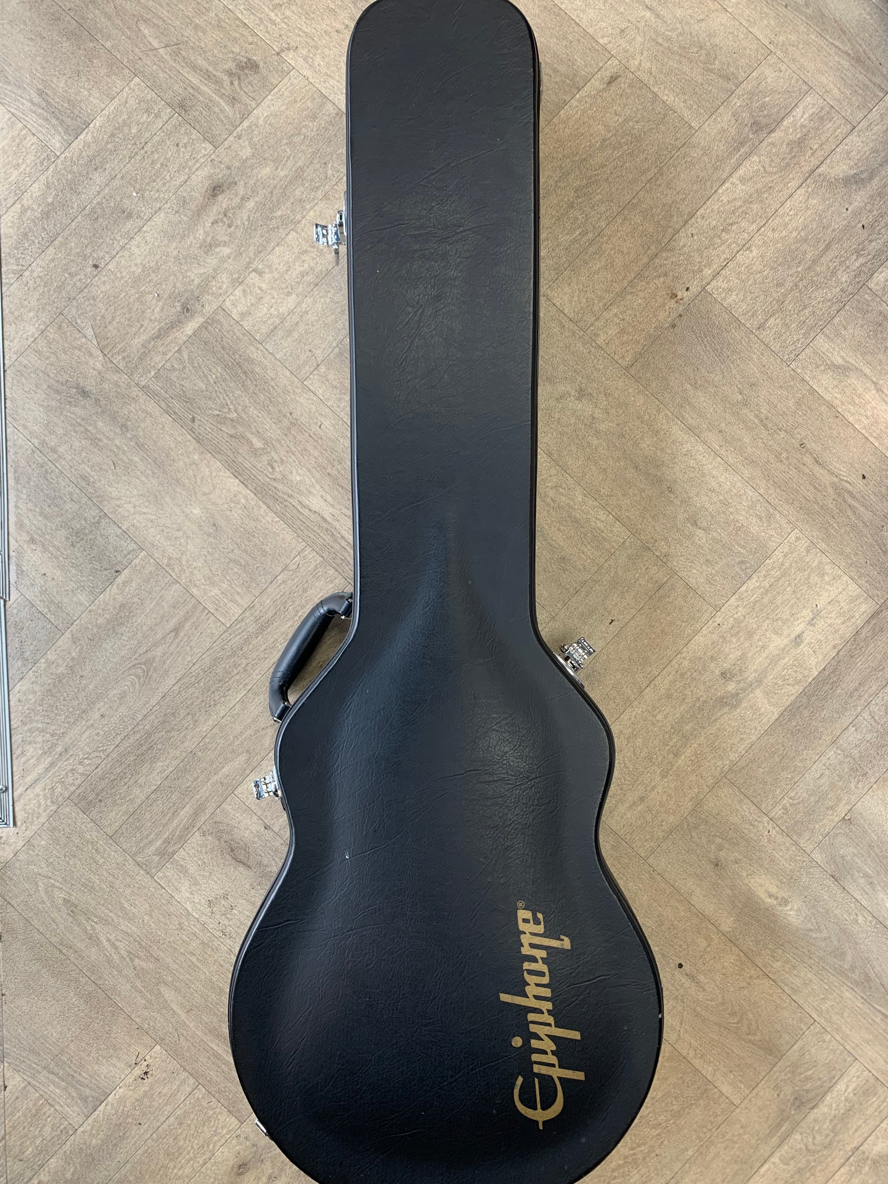 Epiphone Hard Case for Les Paul - Excellent Condition
