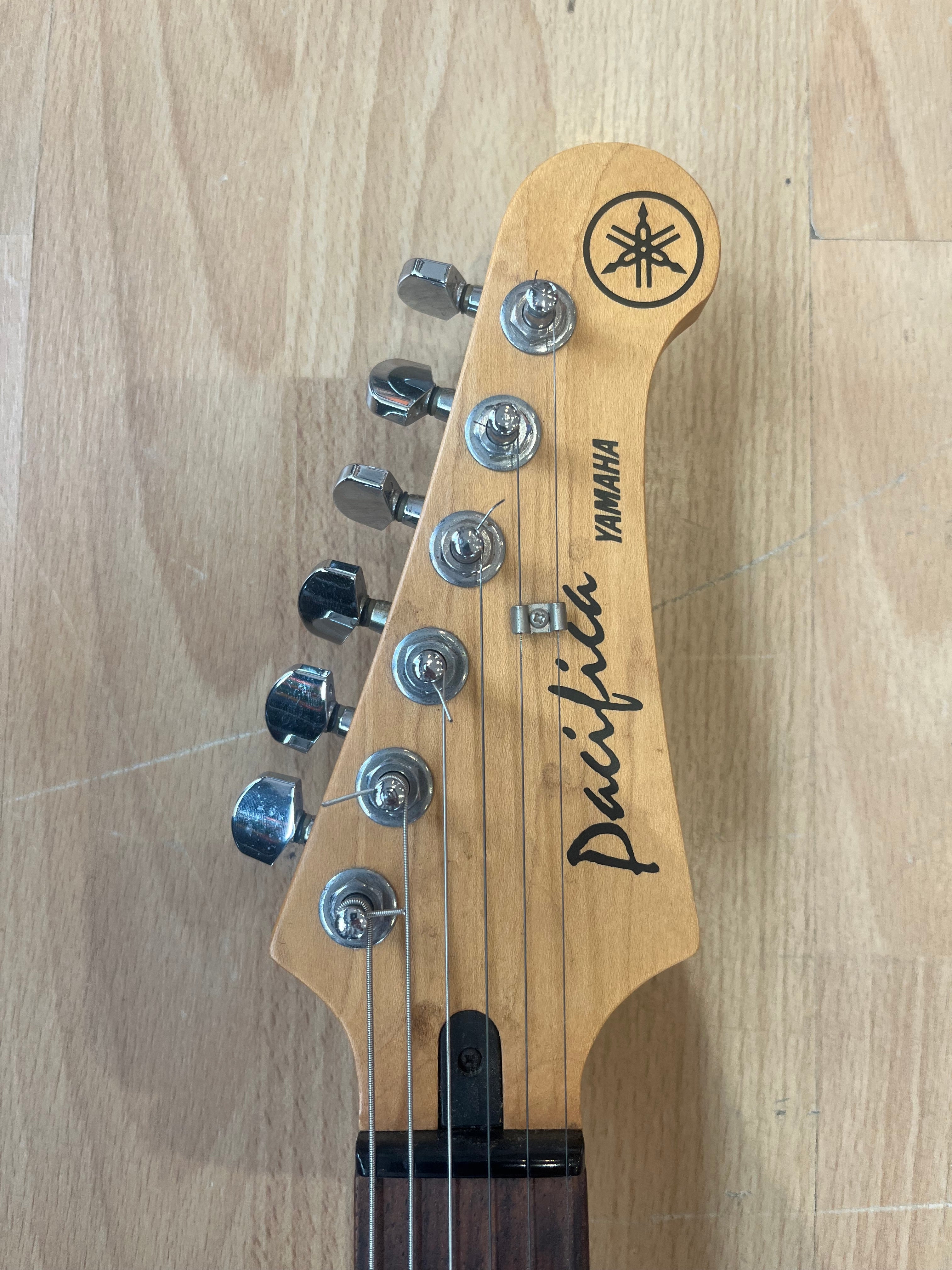 Yamaha Pacifica 112 – Natural Finish - GREAT CONDITION