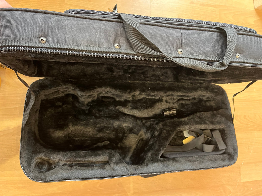 Earlham Professional Alto Saxophone – Second Hand