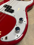 Squier by Fender Precision Bass – Candy Apple Red | Affinity Series | Made in China - GOOD CONDITION
