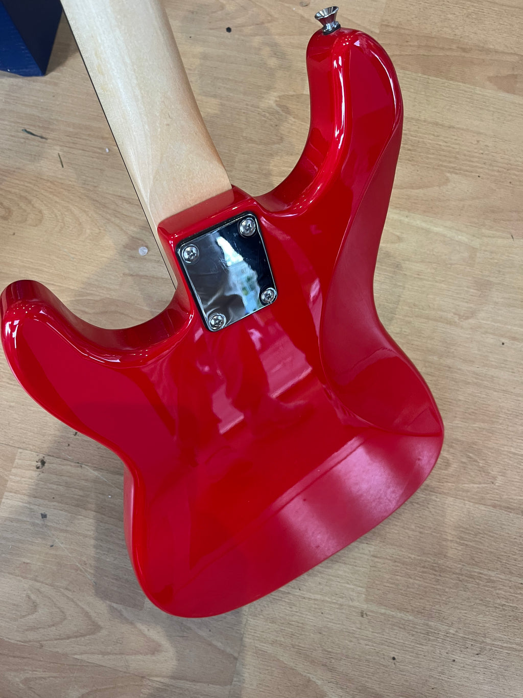 Squier Stratocaster – Red Finish - EXCELLENT CONDITION