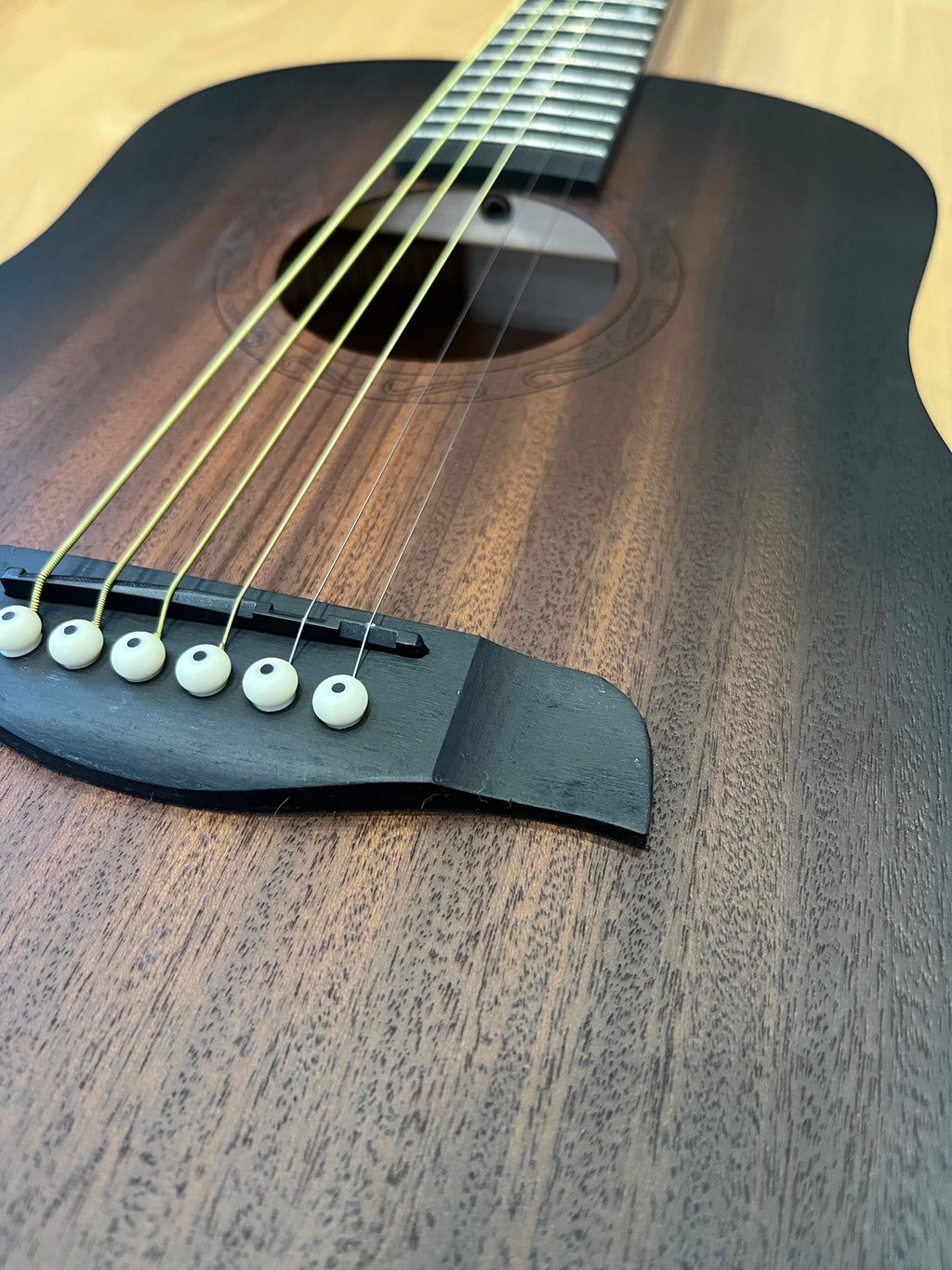 Travel Acoustic Guitar – Compact & Easy to Carry