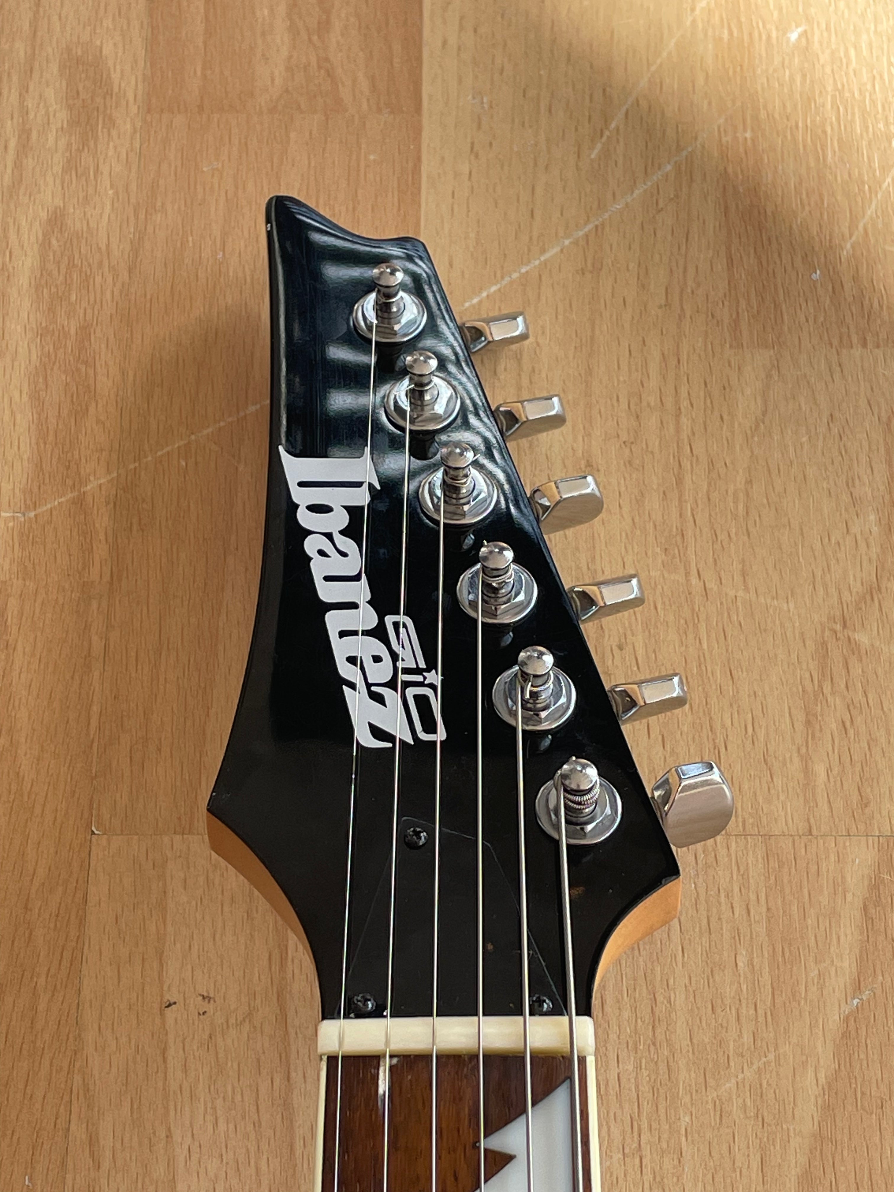 Ibanez Gio Black Flat Left Handed -  Great Condition