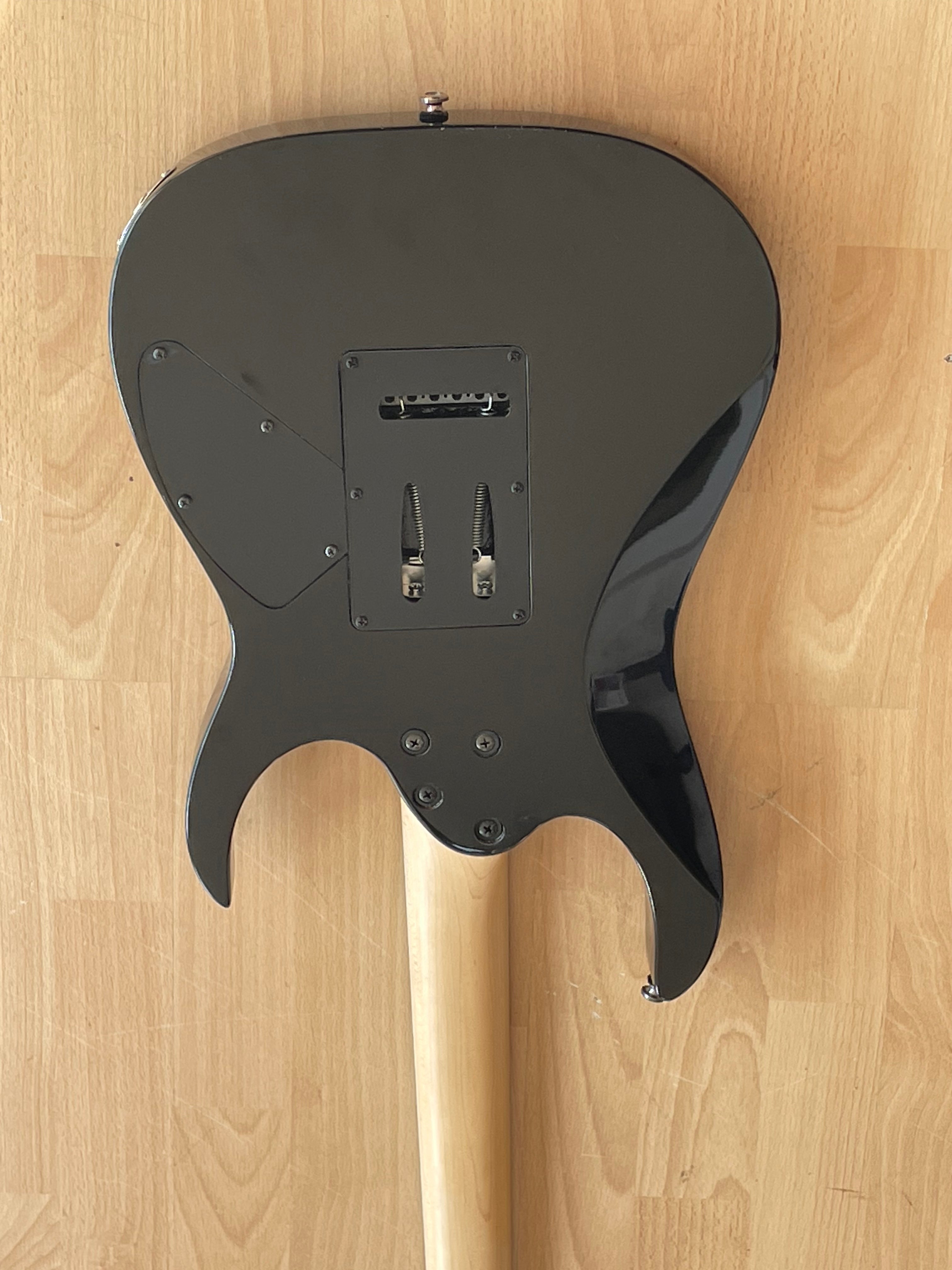 Ibanez Gio Black Flat Left Handed -  Great Condition