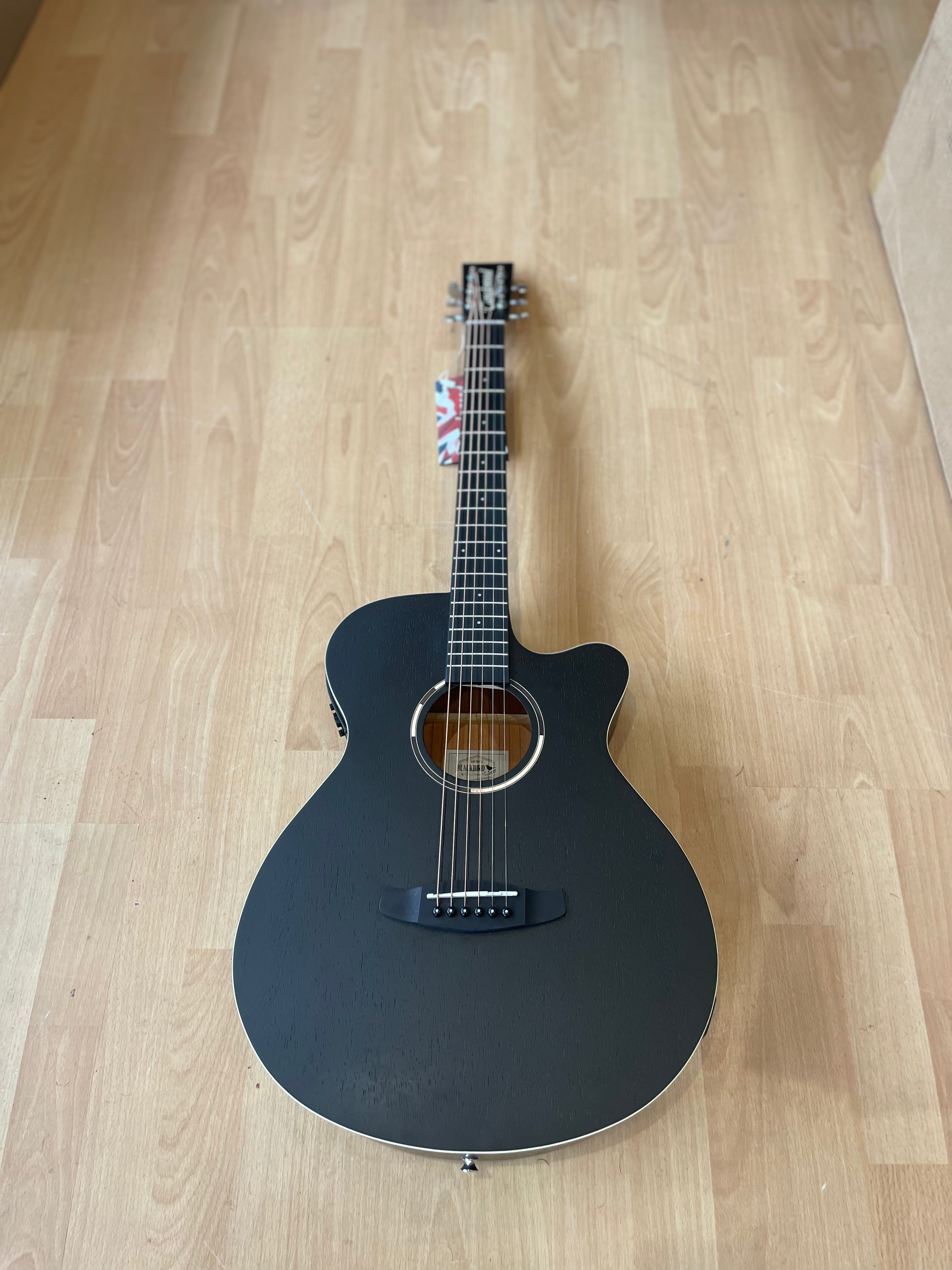 Tanglewood 'BLACKBIRD' Series - Super Folk Cutaway, All Mahogany, Smokestack Black Satin