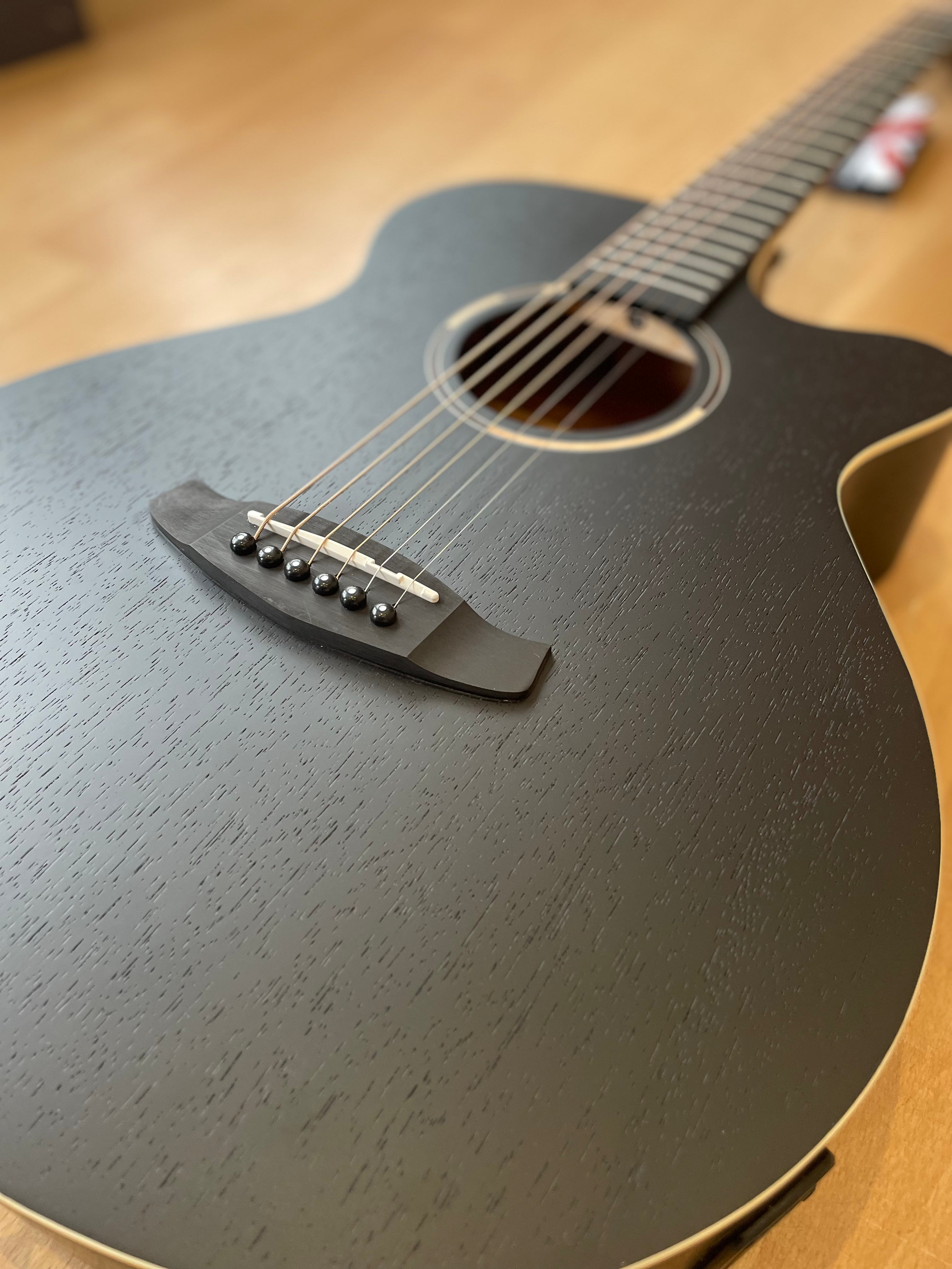 Tanglewood 'BLACKBIRD' Series - Super Folk Cutaway, All Mahogany, Smokestack Black Satin