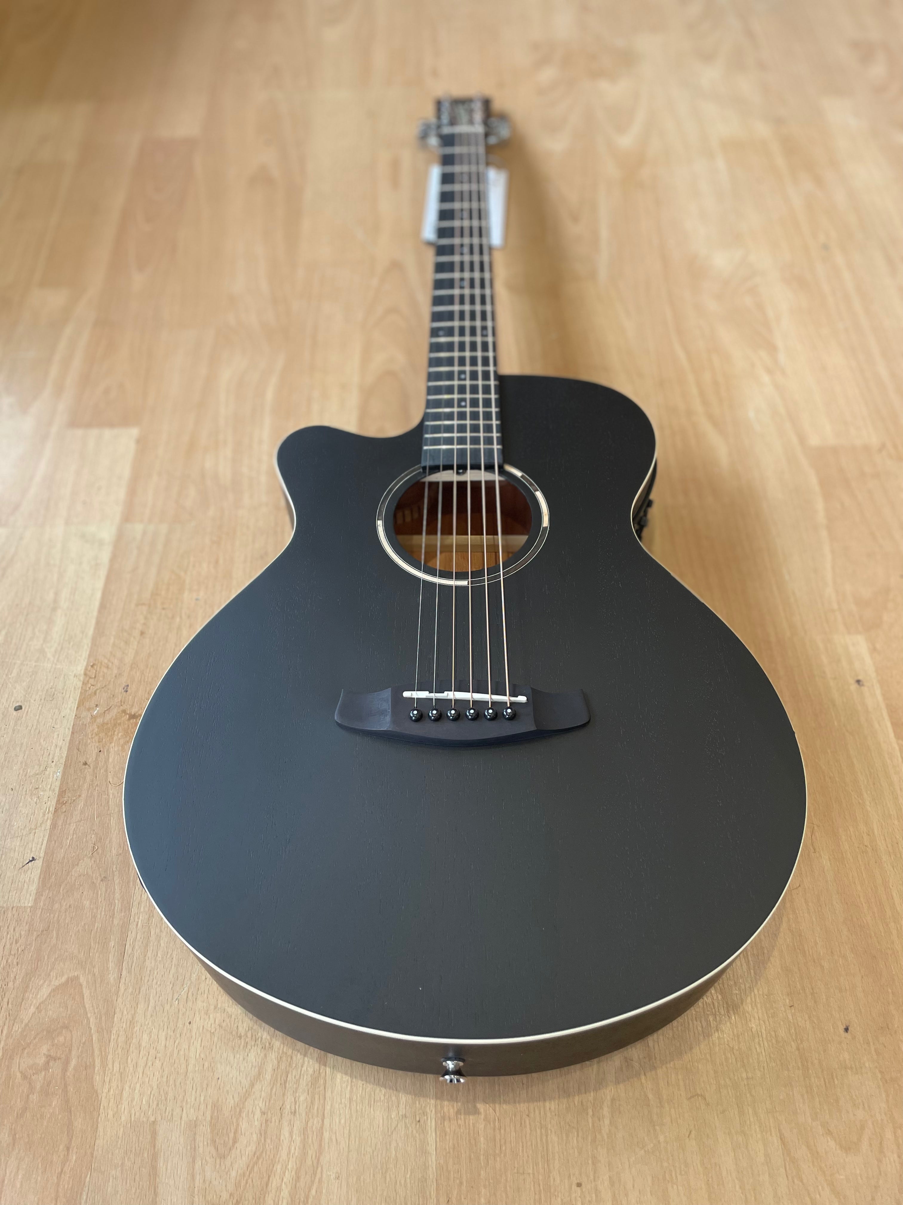 Tanglewood 'BLACKBIRD' Series - Left Handed, Super Folk Cutaway, All Mahogany, Smokestack Black Satin
