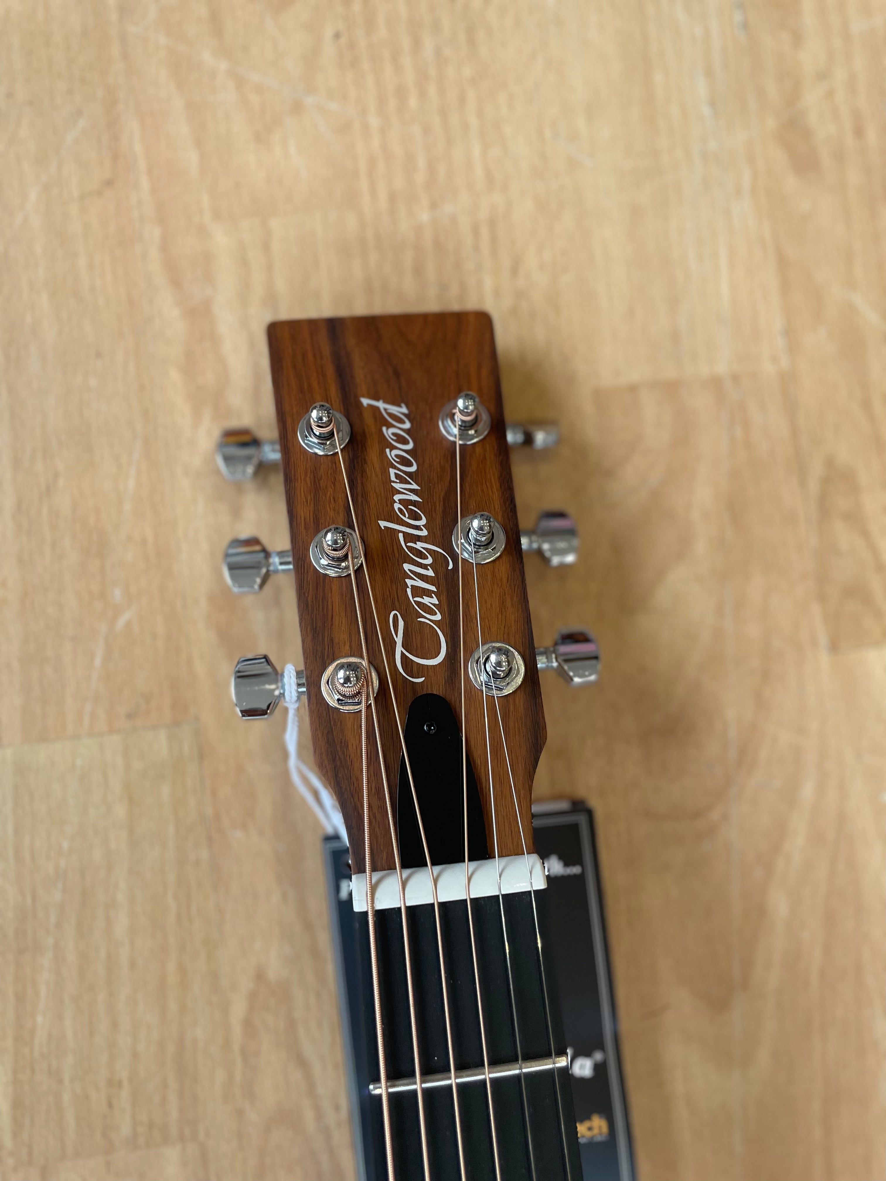 Tanglewood Metropolitan - Spruce Top, Folk Shape Electro Acoustic