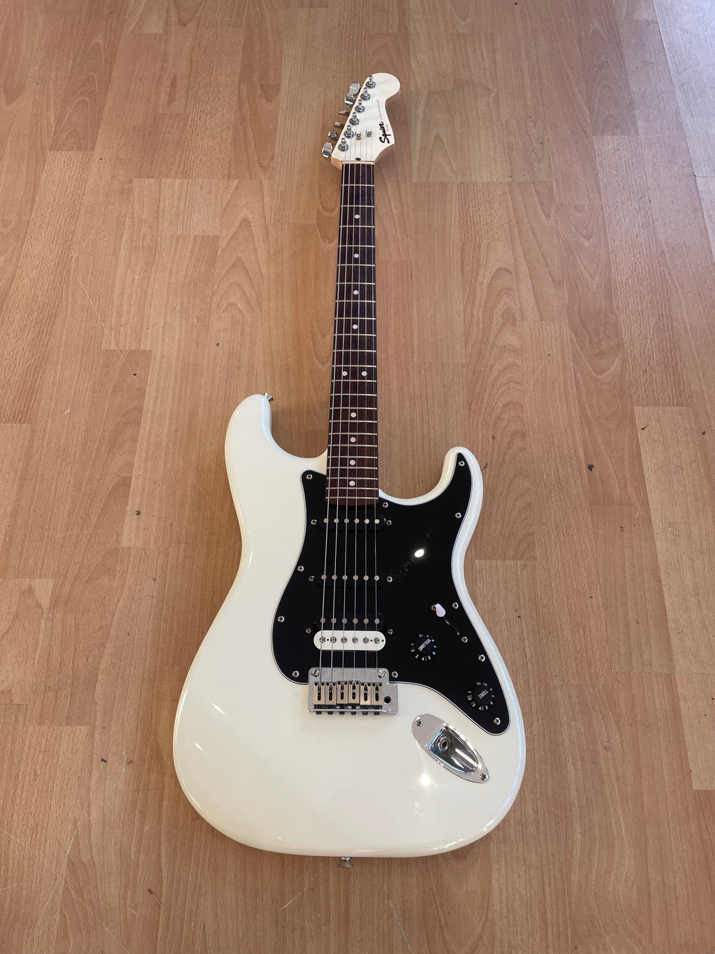 Squier Contemporary HSS Stratocaster in Pearl White- Great Condition