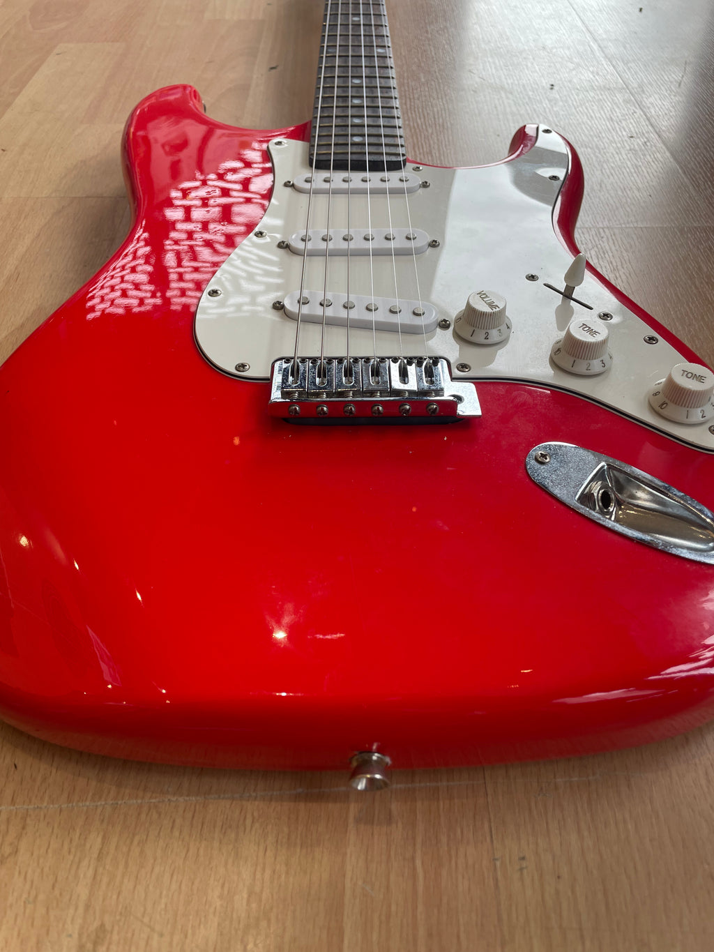 Fender Squier Red Stratocaster - Great Condition