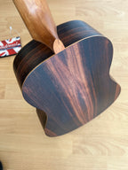 UKULELE TIARE BARITONE