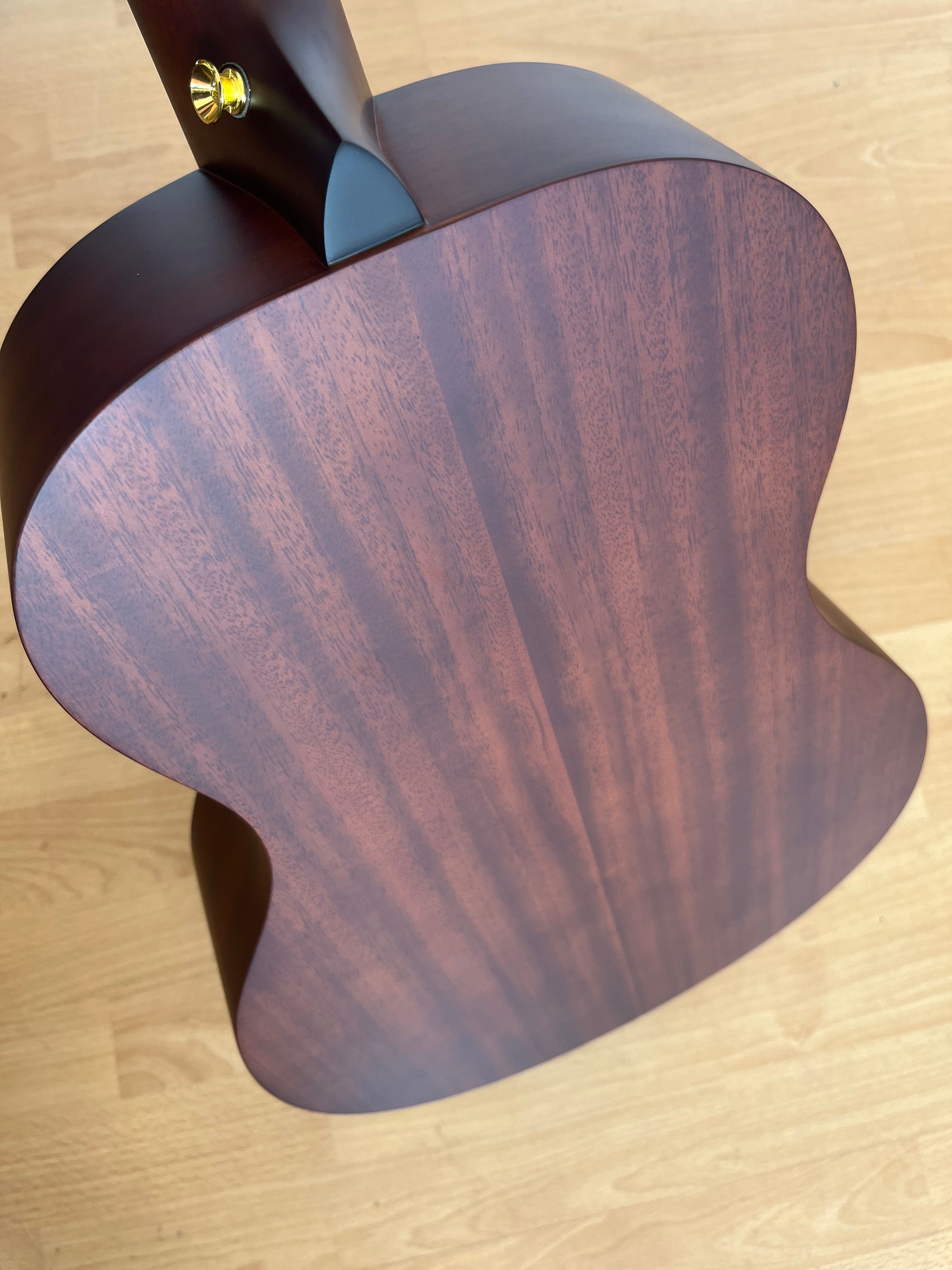 ACOUSTIC GUITAR ELEMENTAL PARLOUR - Satin Mahogony