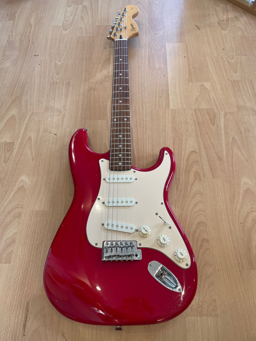 Standard Series Squier Stratocaster in Red - Great Condition