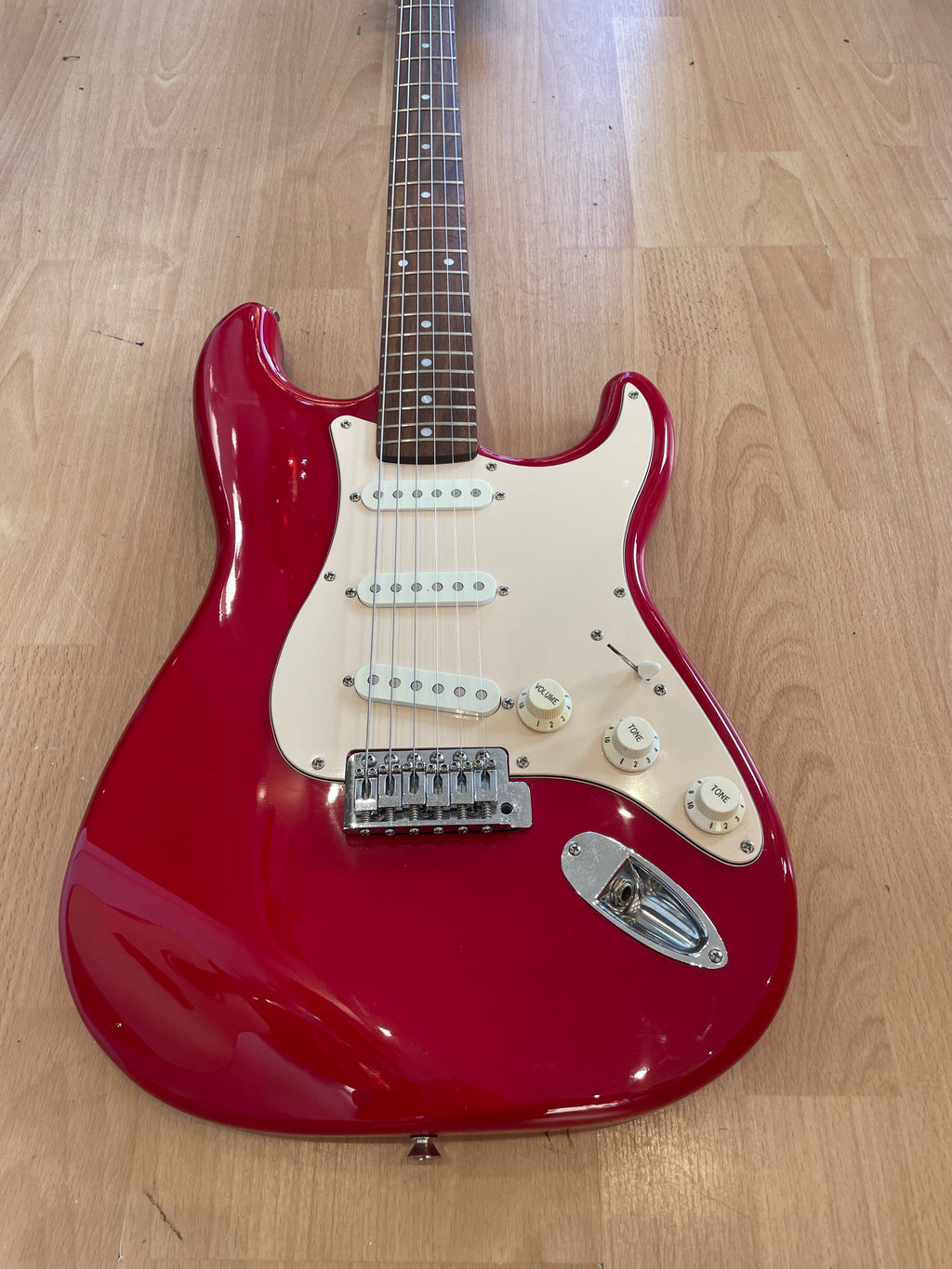Standard Series Squier Stratocaster in Red - Great Condition