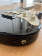 Yamaha Pacifica 112V Electric Guitar – Black – Pre-Owned