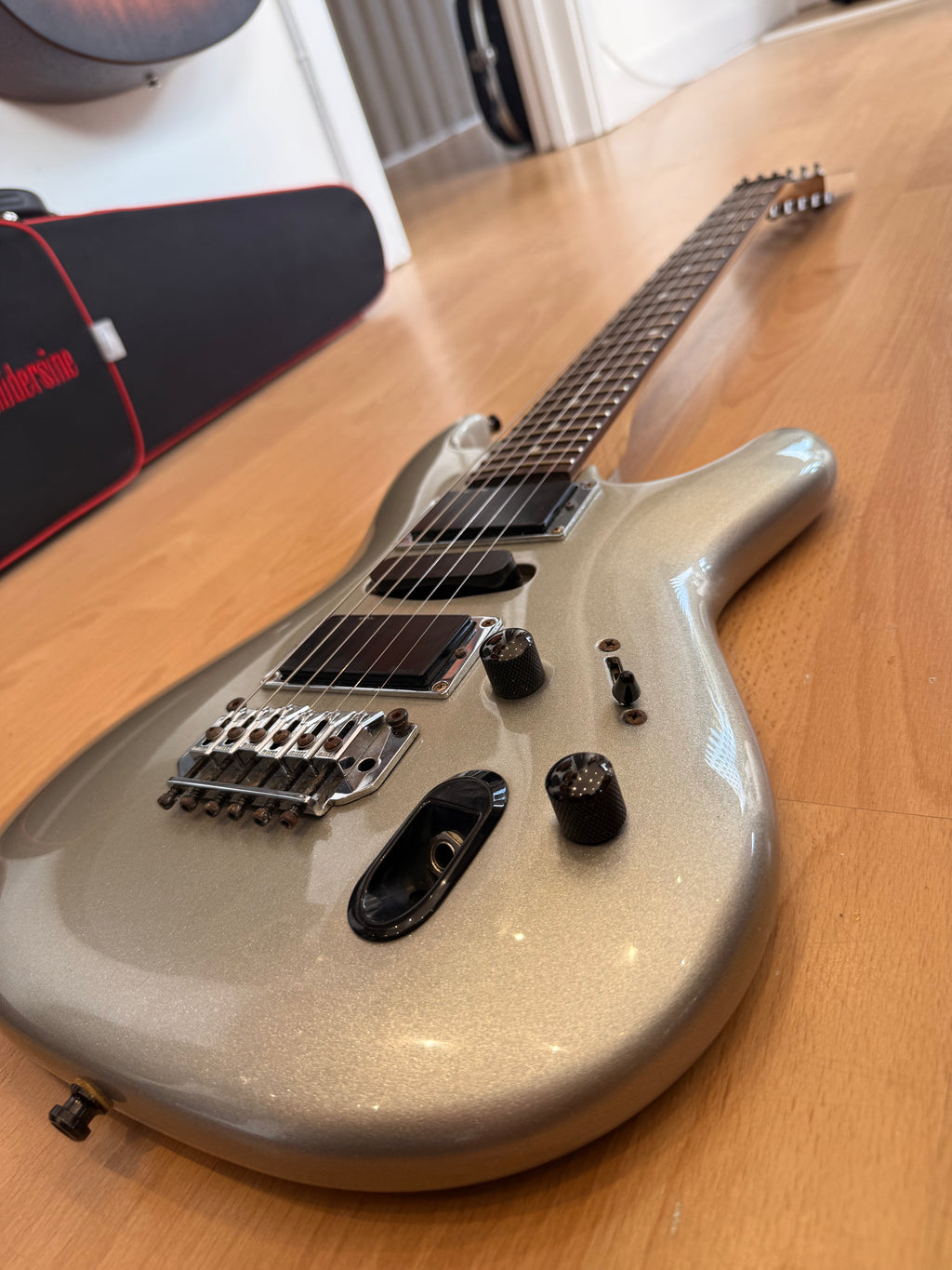 Ibanez Ergodyne in Metallic Silver - Great Condition