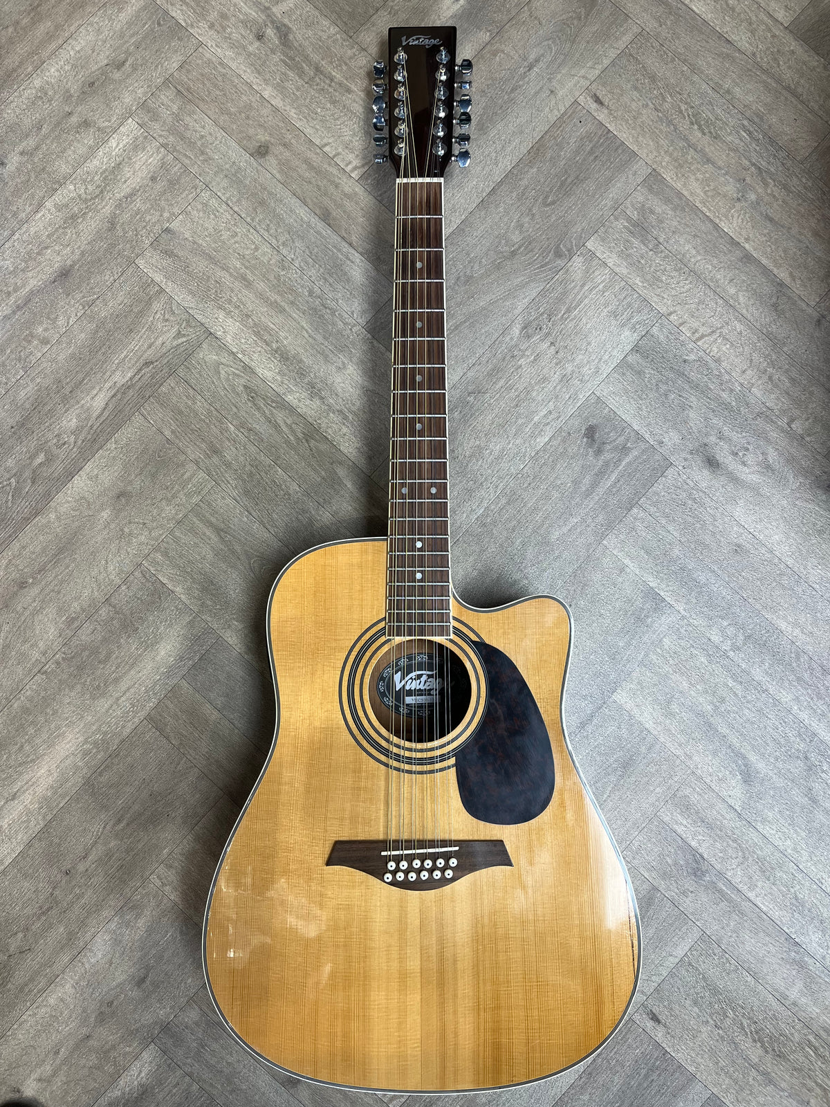 Vintage VEC500-12 12-String Electro-Acoustic Guitar – Natural – Pre-Owned