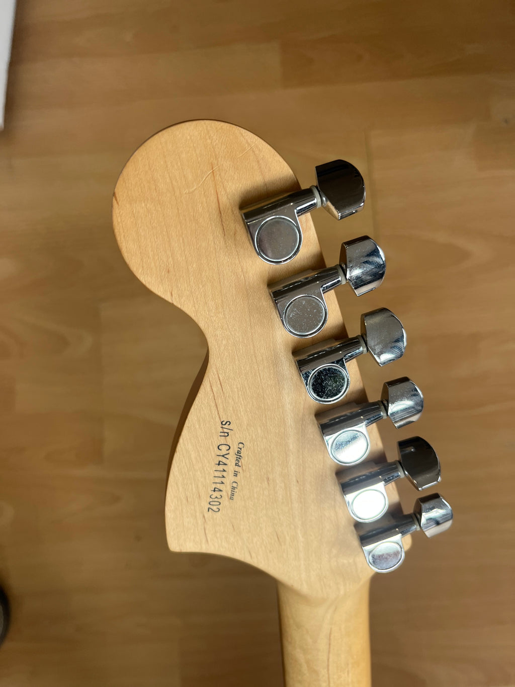 Squier Standard Series Stratocaster – Sunburst – Pre-Owned