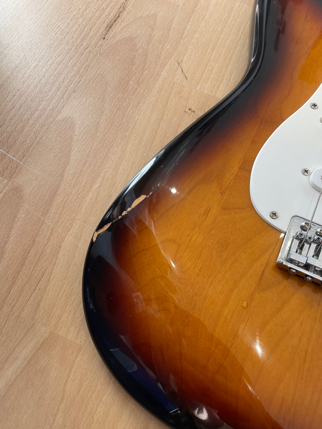 Squier Affinity Series Stratocaster Sunburst - Good Condition