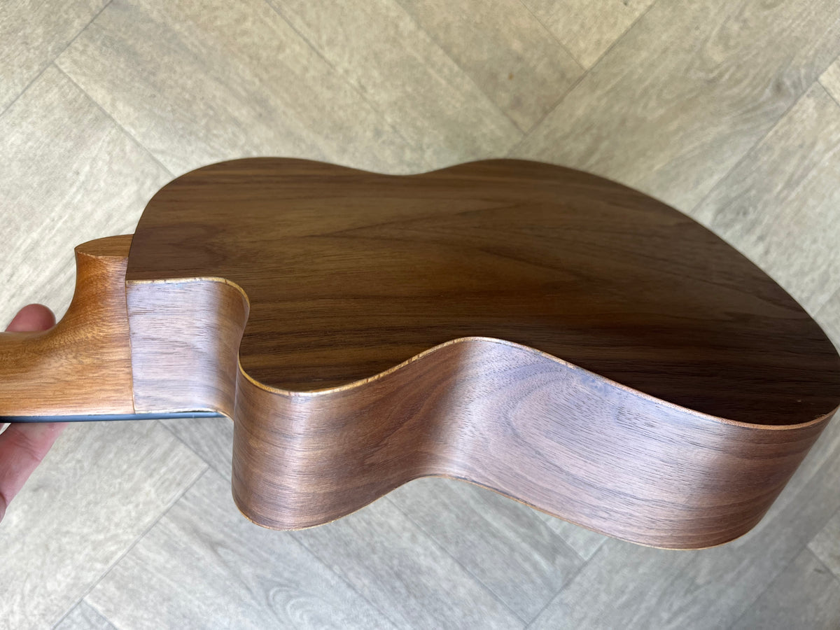 UKULELE TIARE TENOR CUT PACIFIC