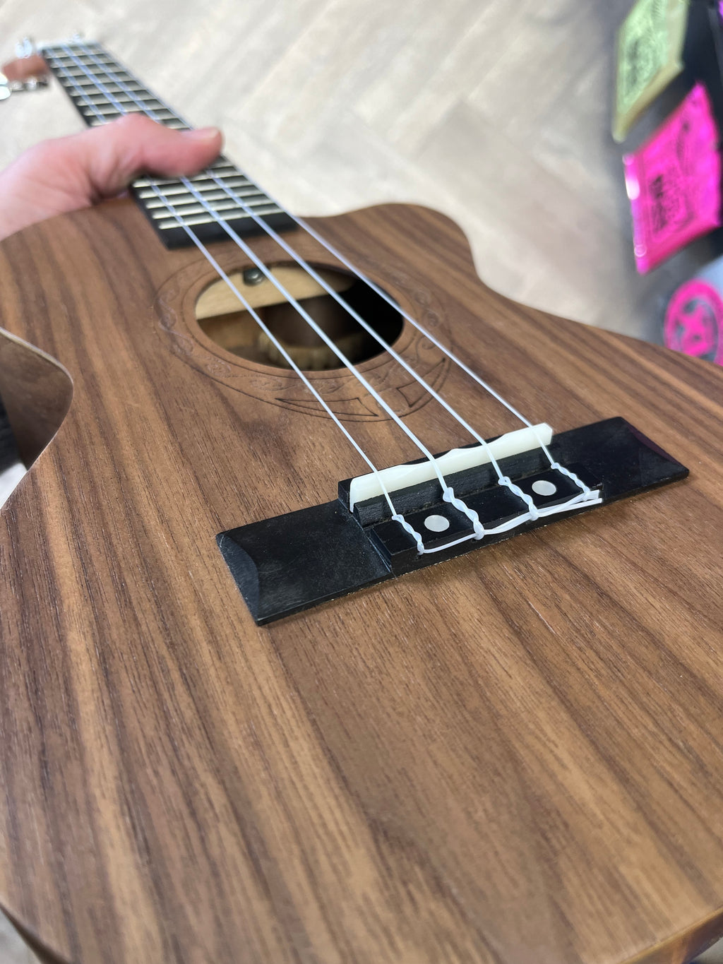 UKULELE TIARE TENOR CUT PACIFIC