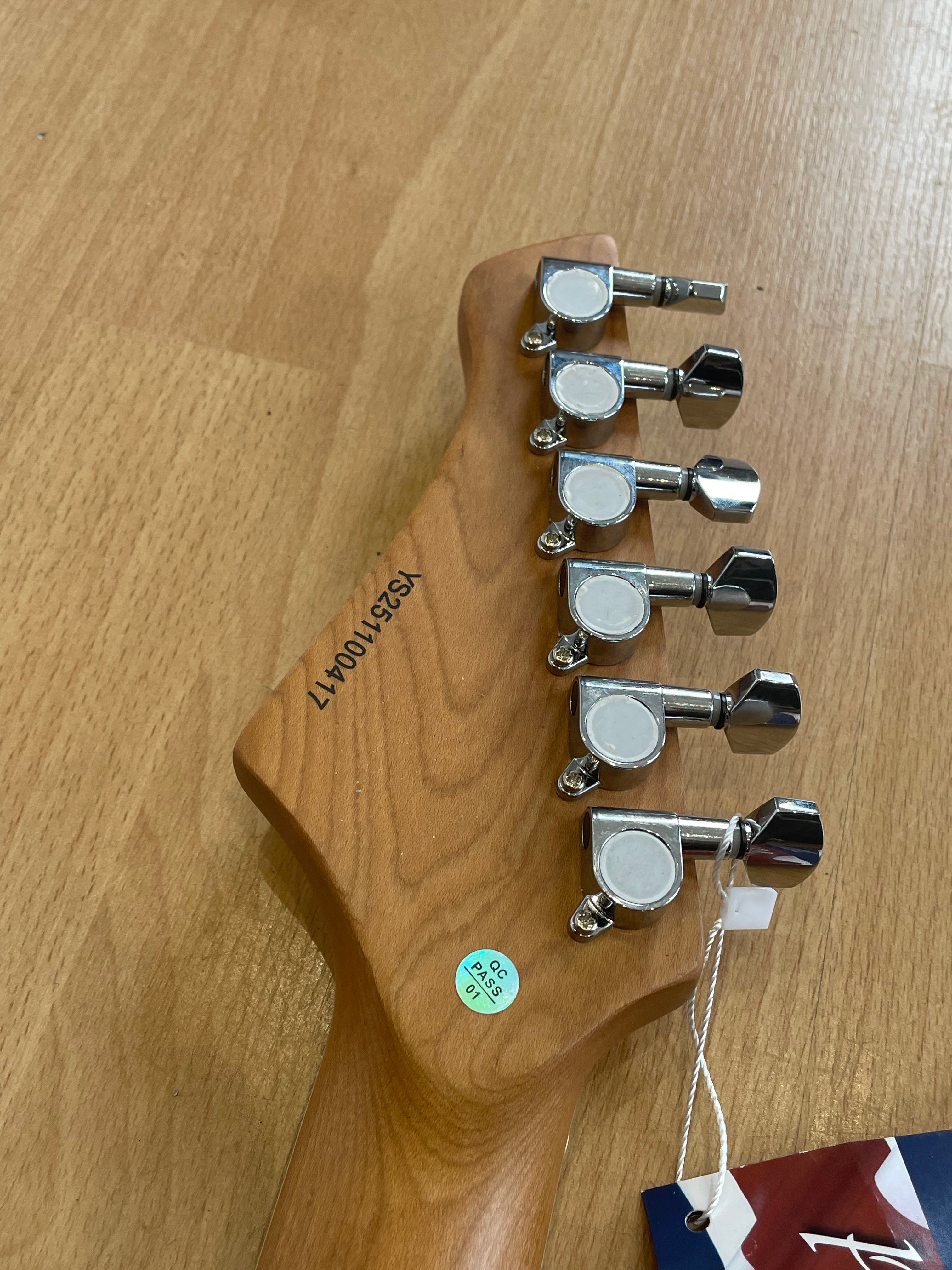 ELECTRIC GUITAR NORTHSTAR PRO BLUES COMMANDER GRAFITTI YELLOW