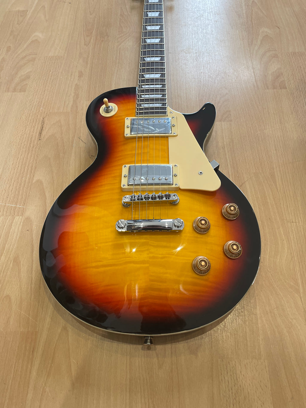ELECTRIC GUITAR NORTHSTAR PRO SET NECK TOBACCO BURST