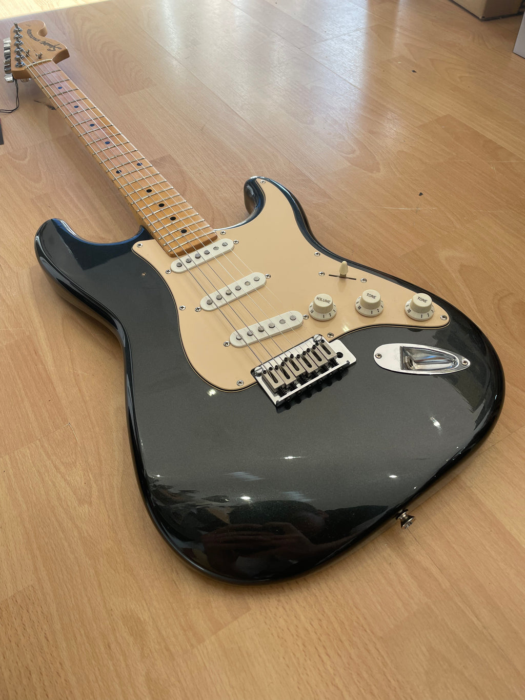 Standard Series Squier Stratocaster - Black Metallic finish with vintage Pickguard- GREAT CONDITION