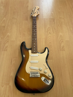 Fender Squier Affinity Series Stratocaster- Excellent Condition
