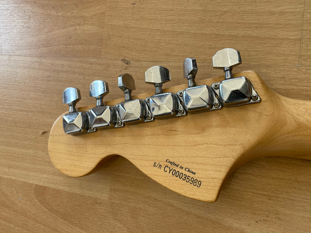 Fender Squier Affinity Series Stratocaster- Excellent Condition