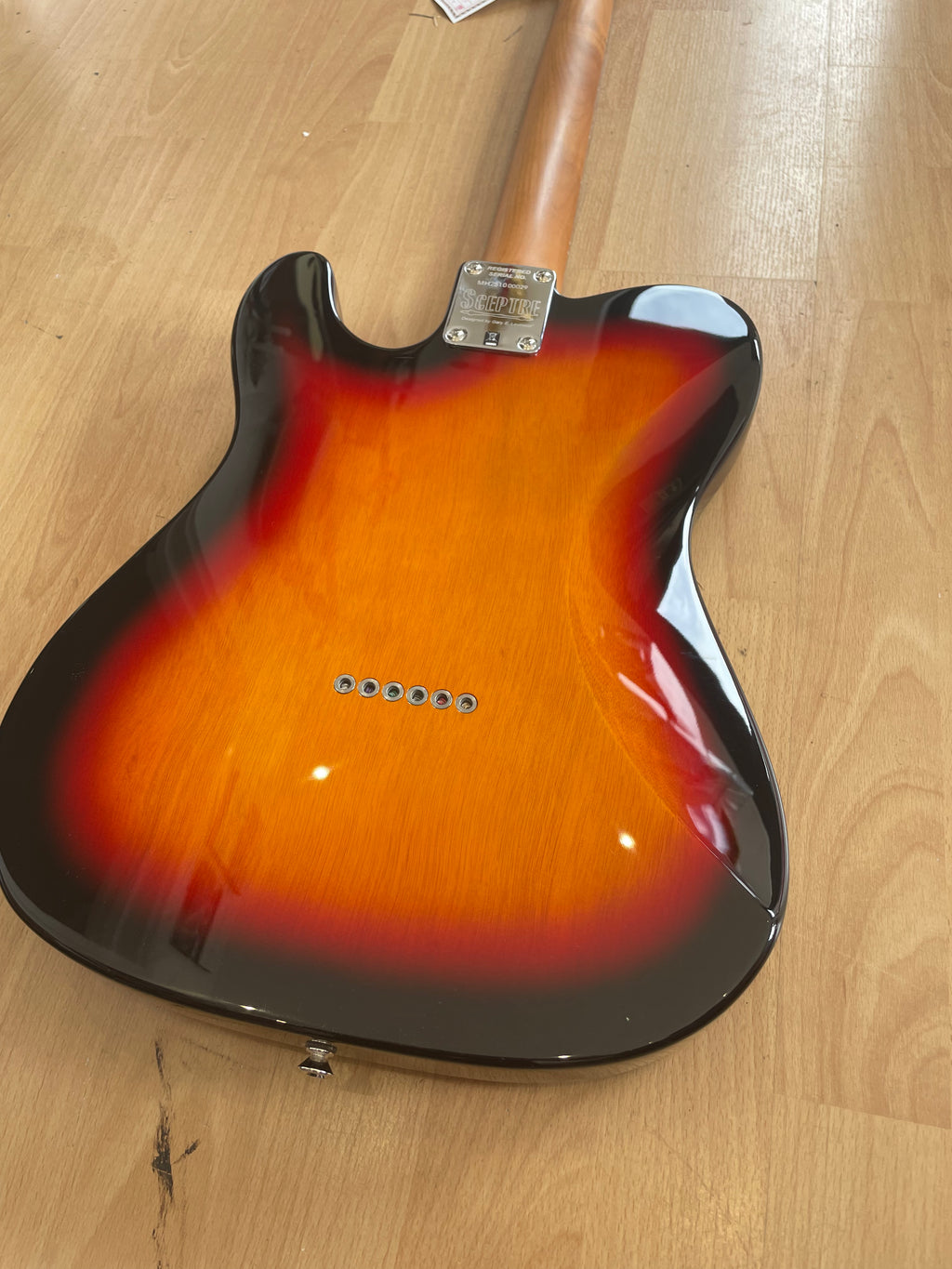 Levinson Sceptre Arlington 3 Tone Sunburst SSP