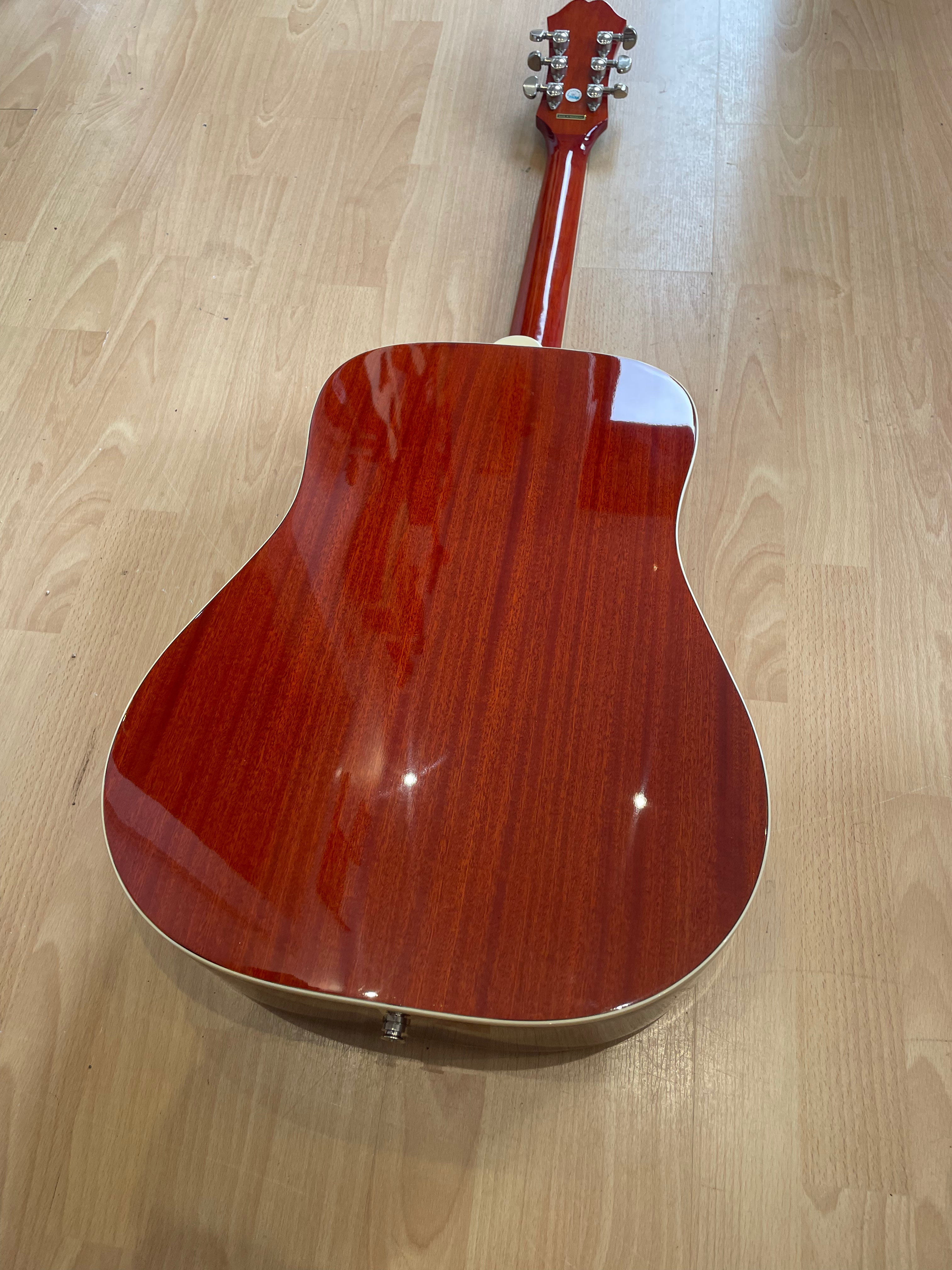 Stunning Finish Epiphone Electro Acoustic Hummingbird Guitar Red Sunburst- CS B89