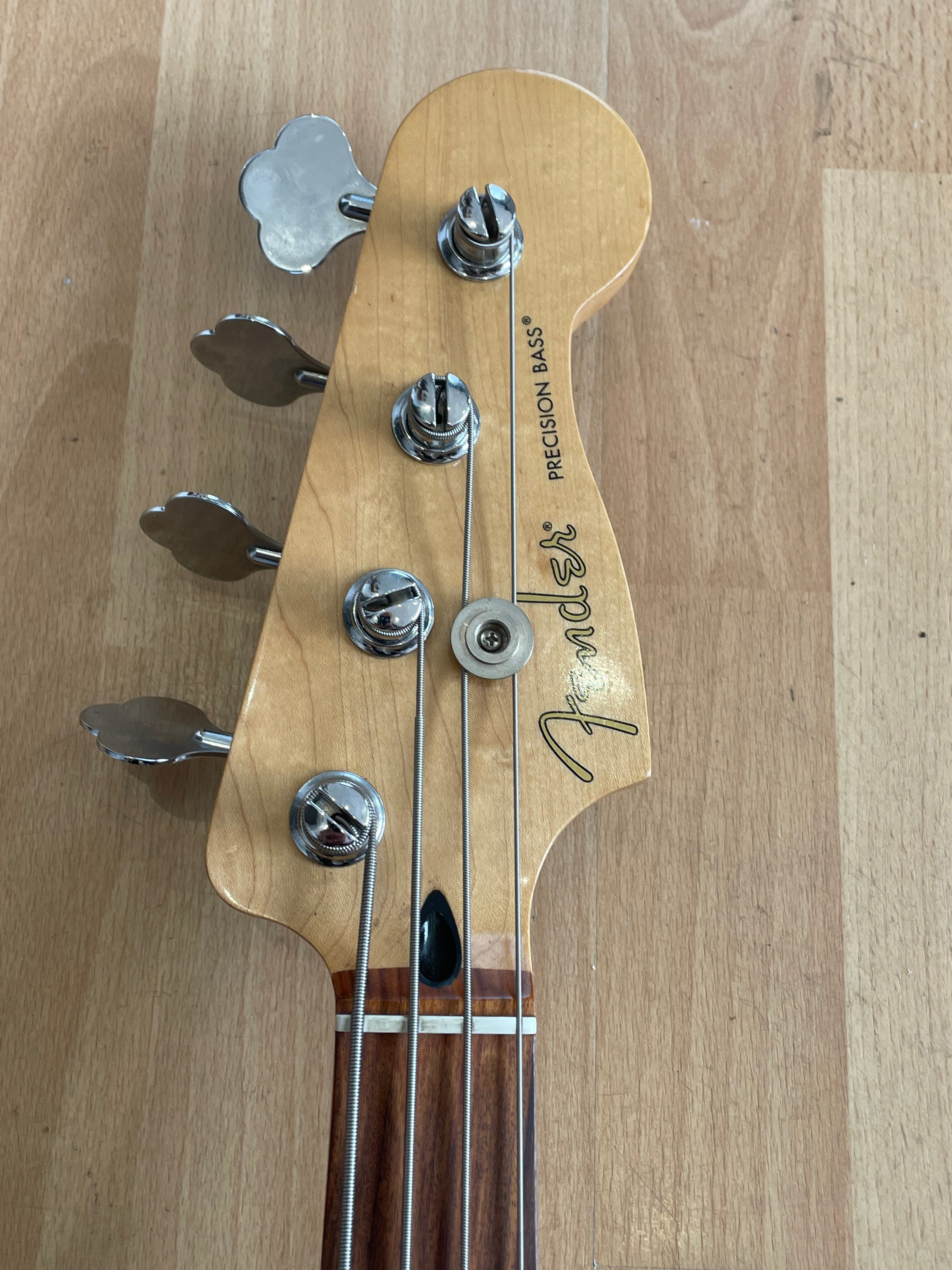 Fender Player Precision Bass – Made in Mexico (2019) MX19199605