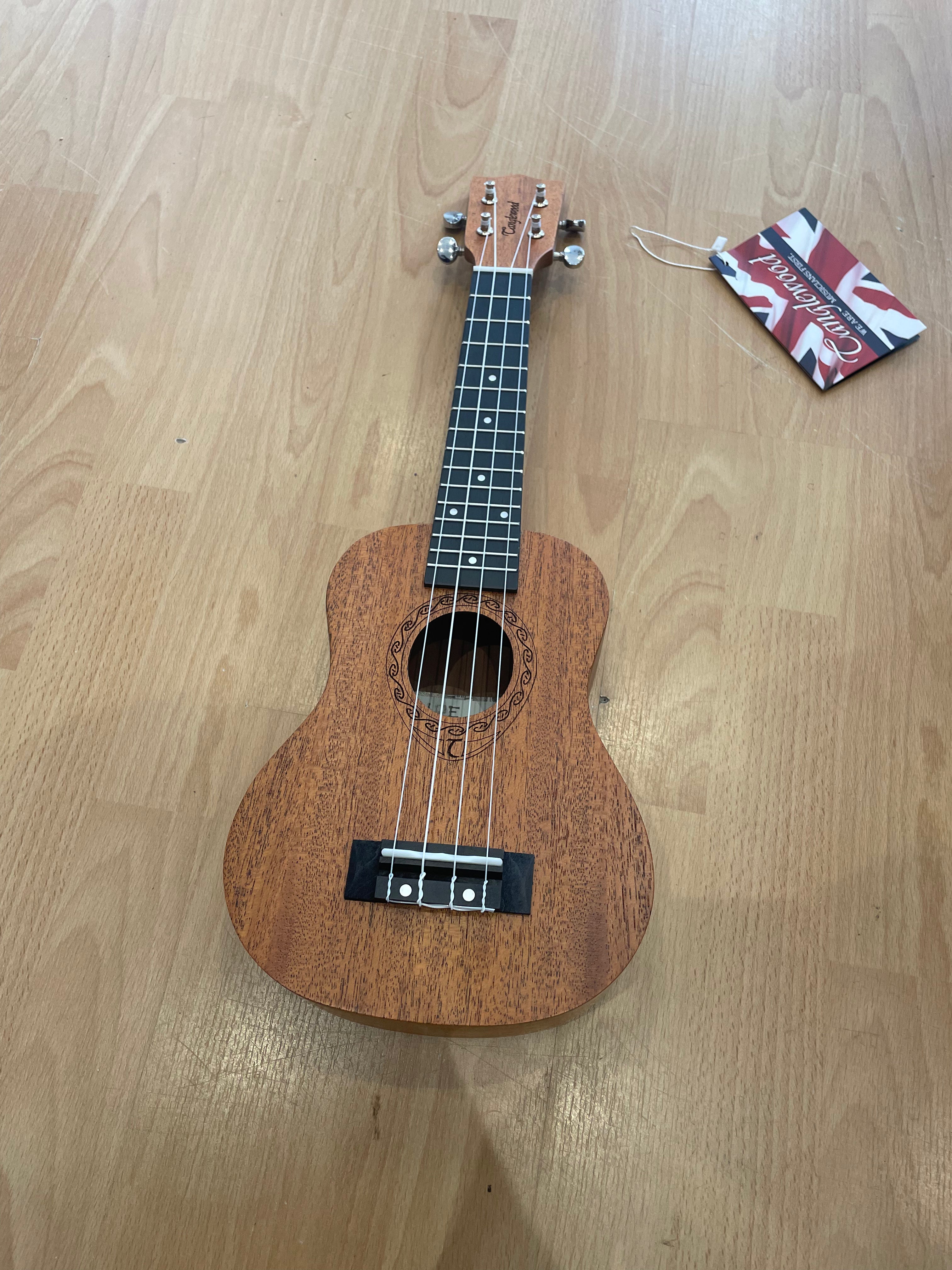 UKULELE TIARE SOPRANO MAHOGANY