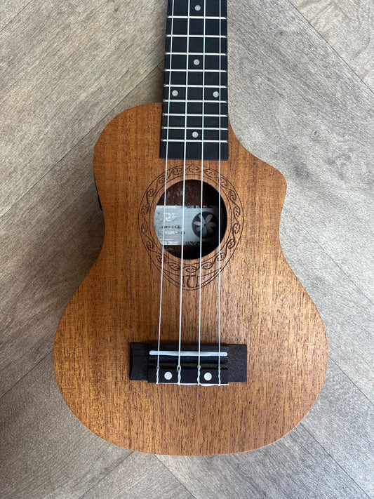 Tanglewood Tiare Ukulele - Soprano with cutaway - mahogany finish