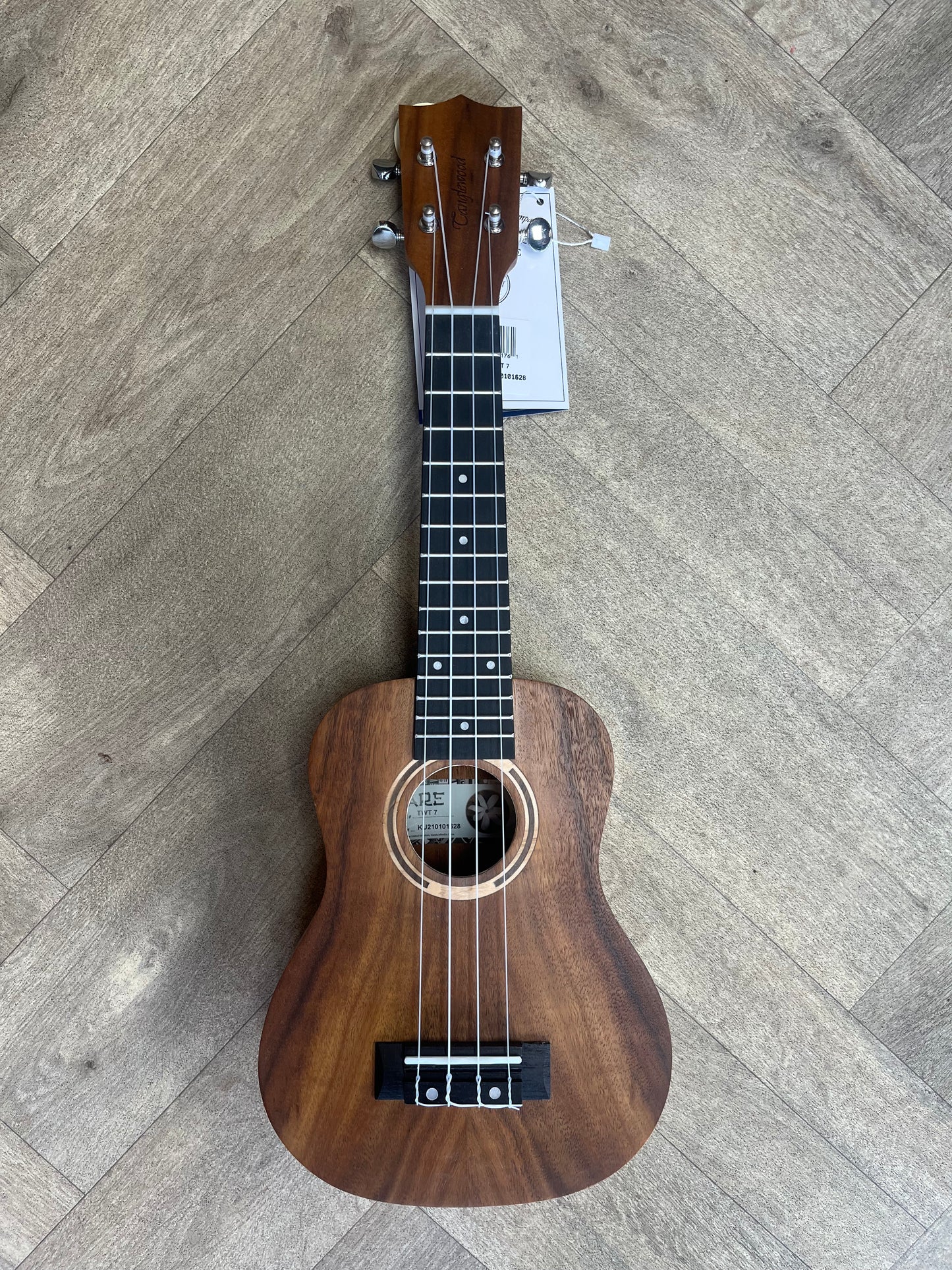 TIARE SERIES CONCERT ALL KOA SATIN UKULELE