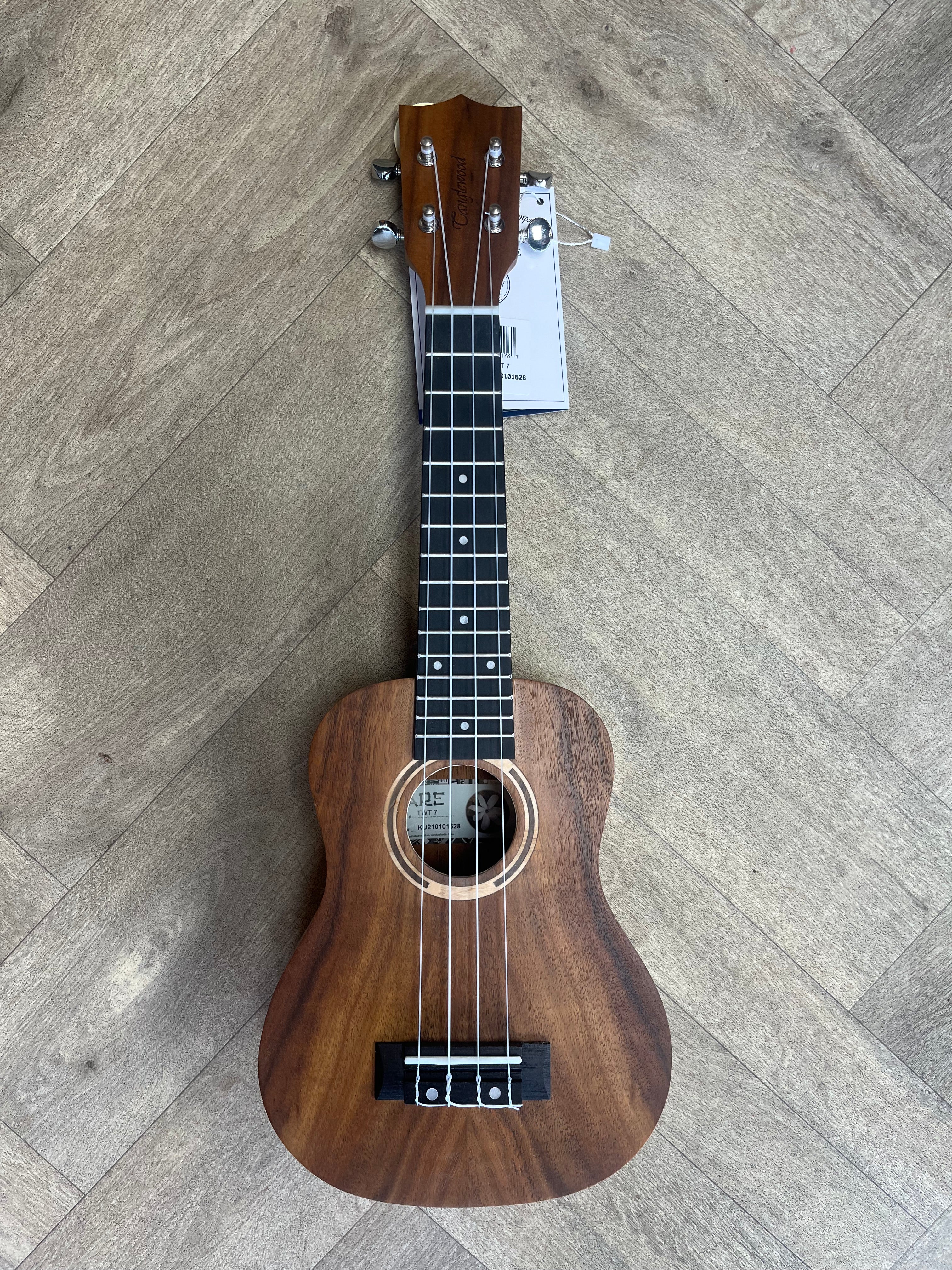 TIARE SERIES CONCERT ALL KOA SATIN UKULELE