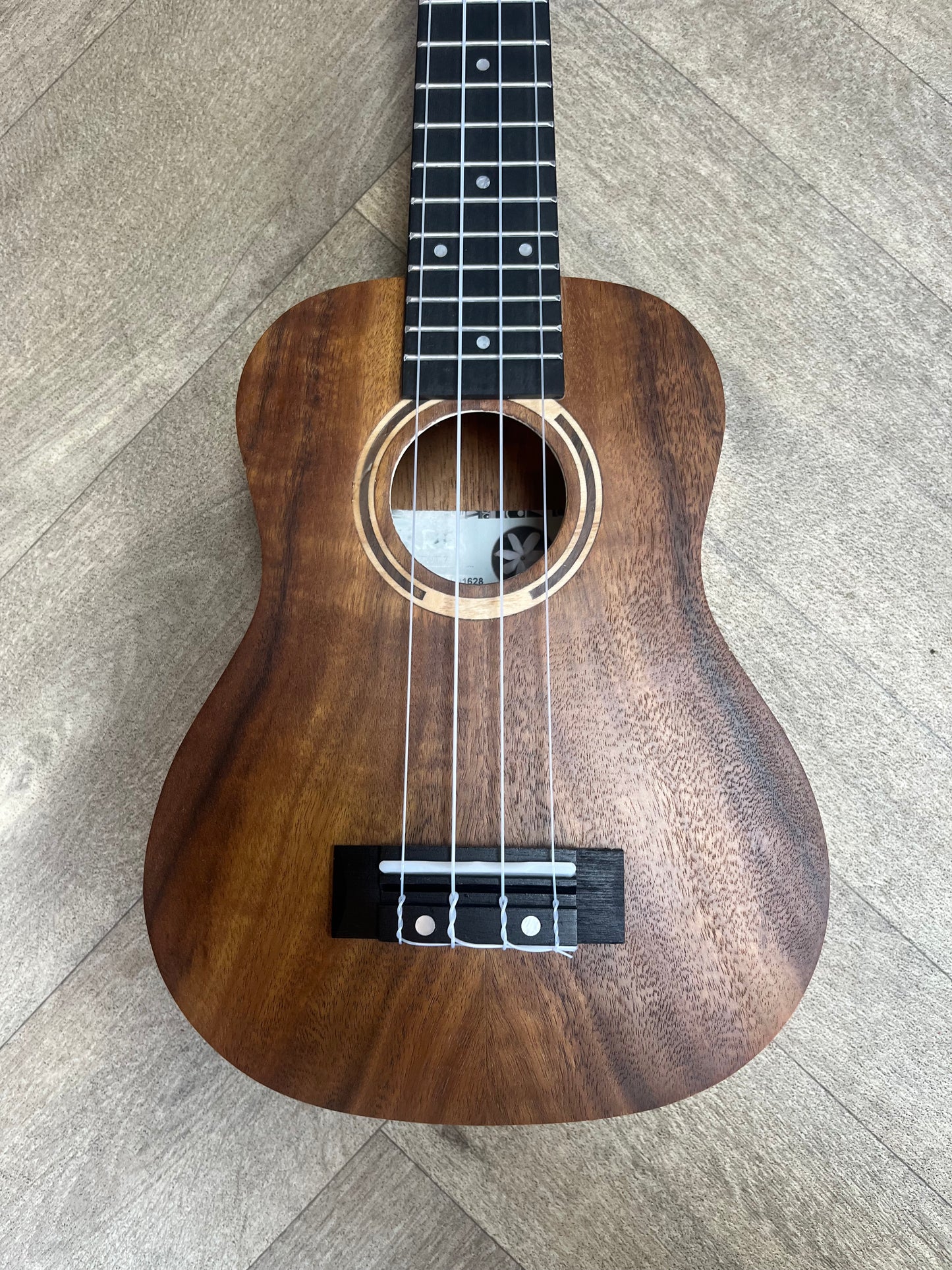 TIARE SERIES CONCERT ALL KOA SATIN UKULELE