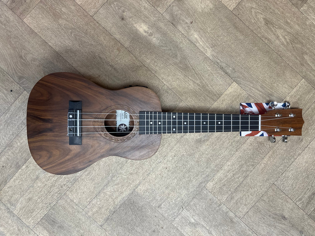 CONCERT UKULELE +EQ ALL AMERICAN BLACK WALNUT