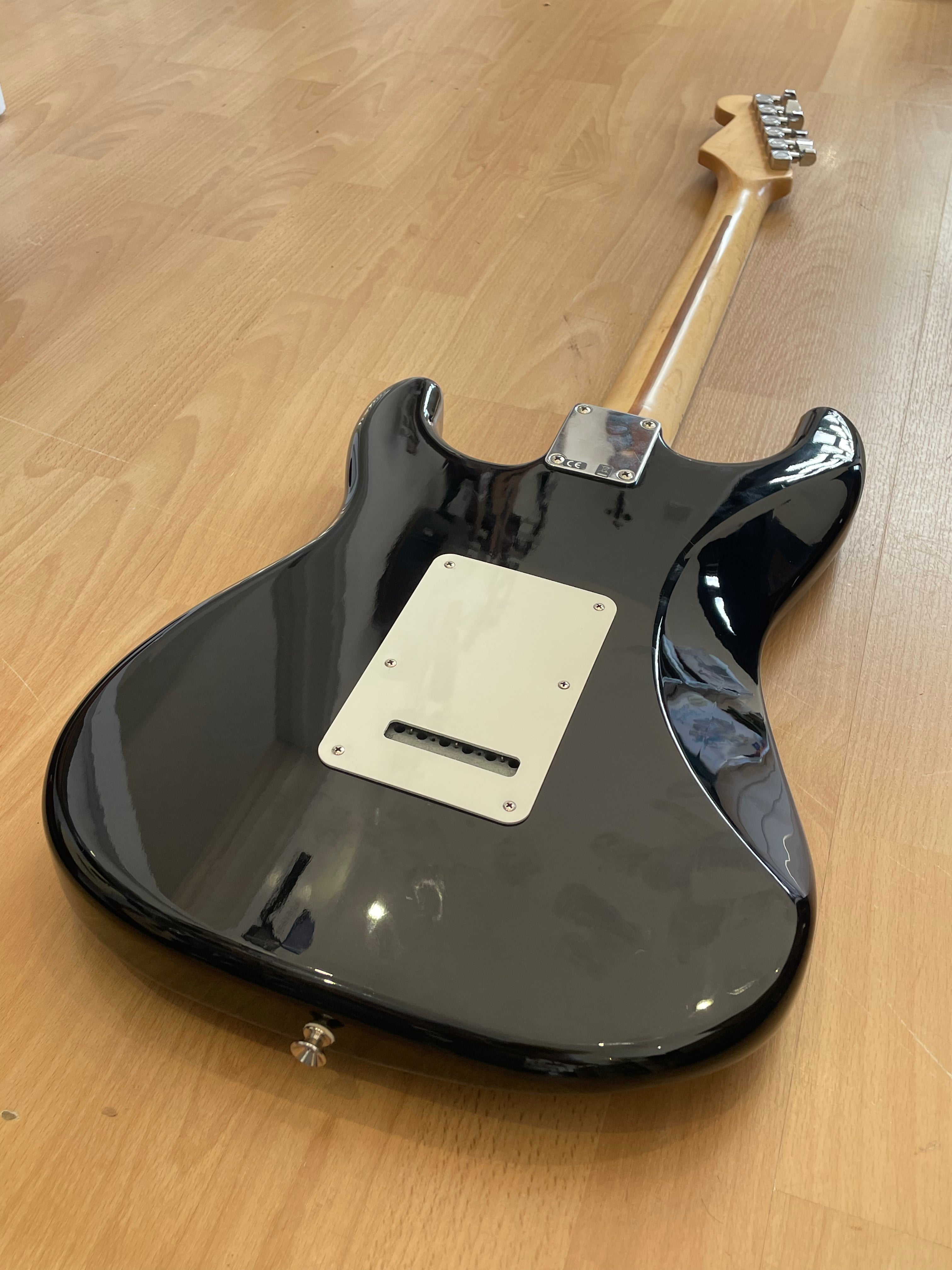Fender Mexican Stratocaster 2008- In standard Black - Excellent condition