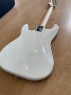 Fender Squier Stratocaster in Arctic White - Excellent Condition