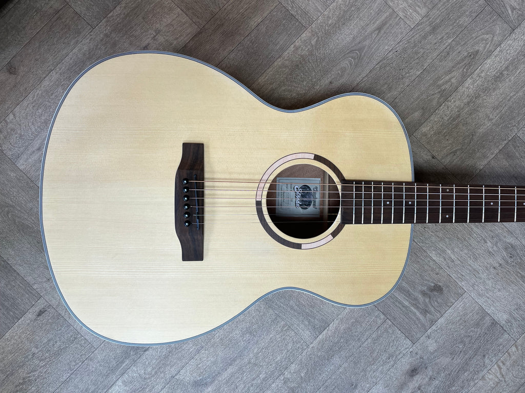Tanglewood Strada - Great Value Acoustic Guitar