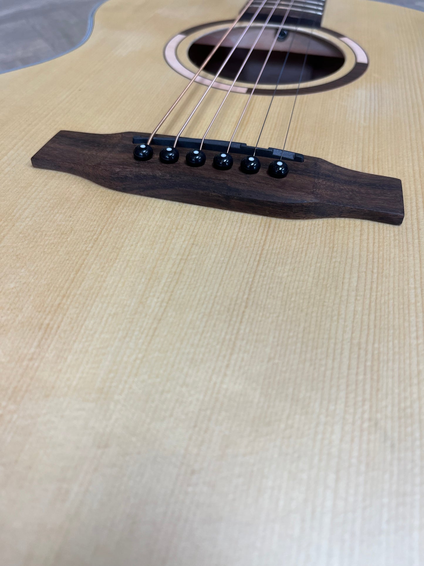 Tanglewood Strada - Great Value Acoustic Guitar