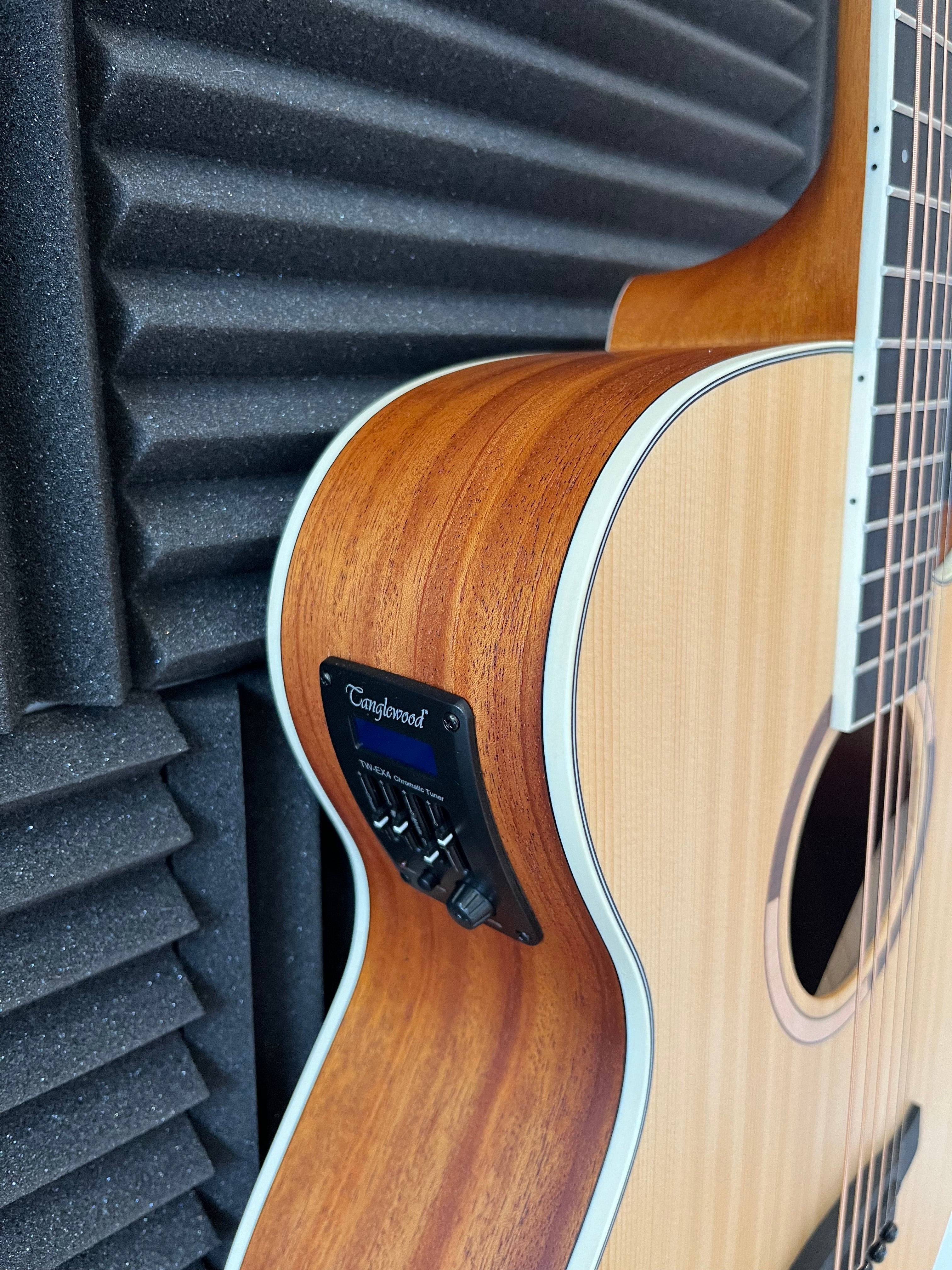 Tanglewood Strada Limited Edition with solid top - TS4CELTD