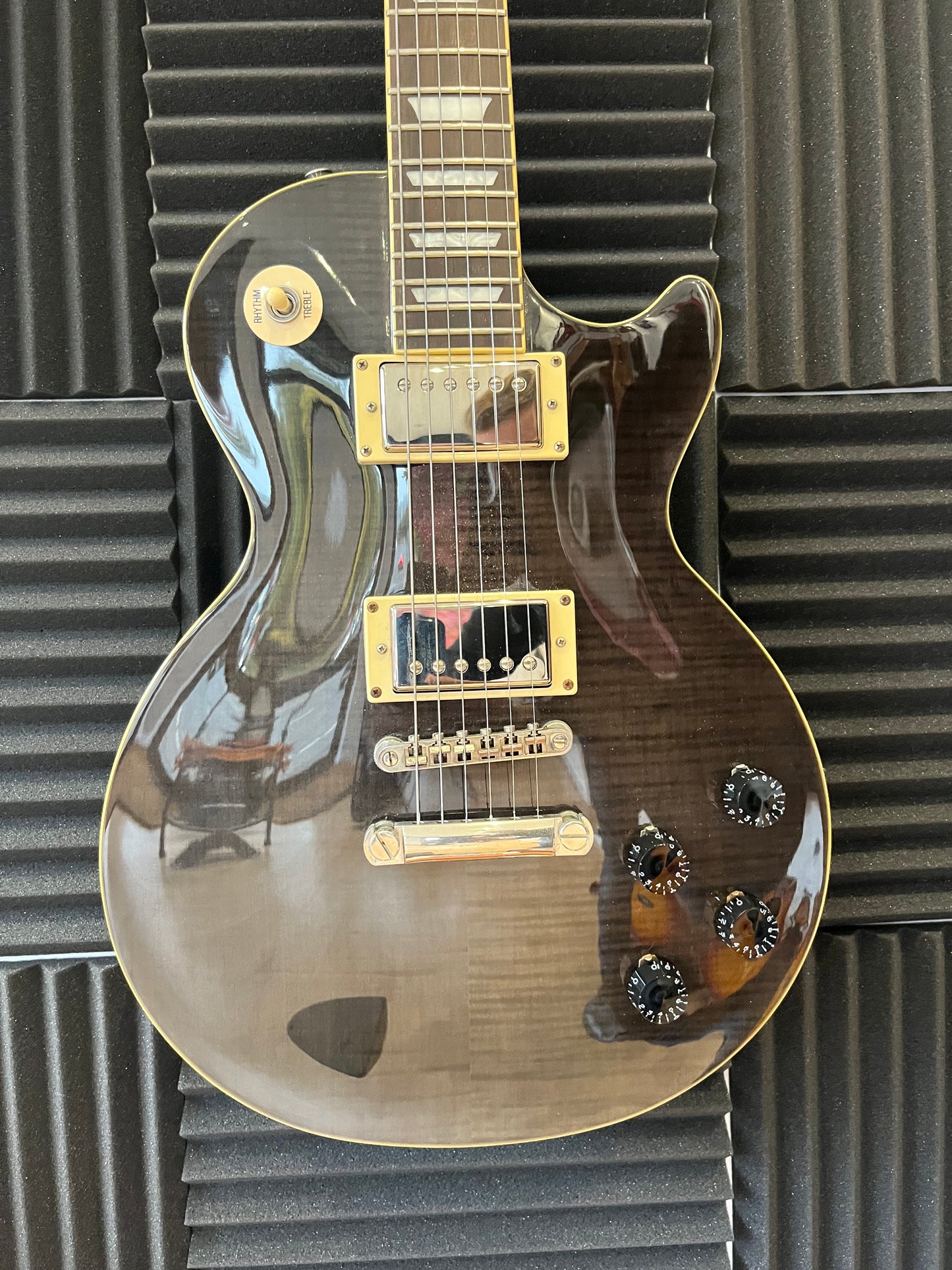 B Stock - Epiphone Les Paul 1960 Tribute Plus Transparent Grey - Damaged