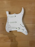 pre loaded strat style pick guard (untested)
